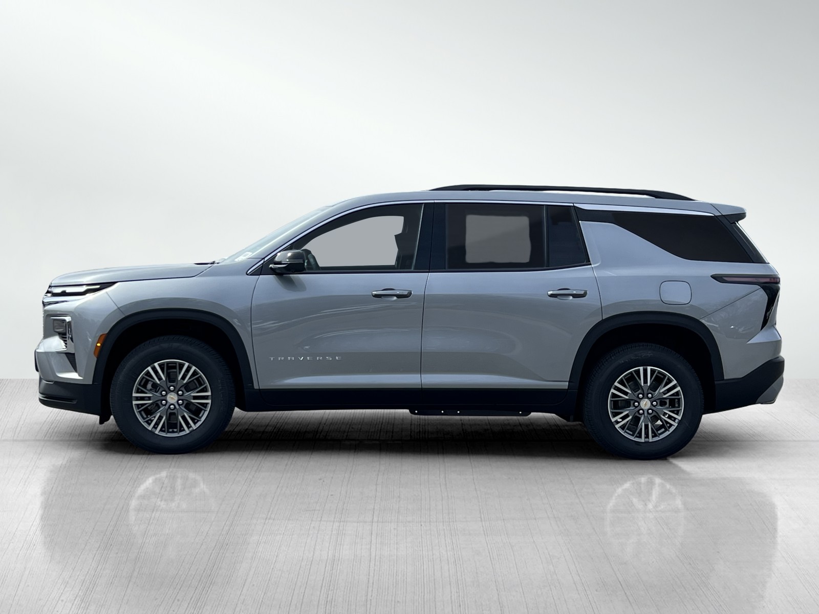 2025 Chevrolet Traverse photo 4