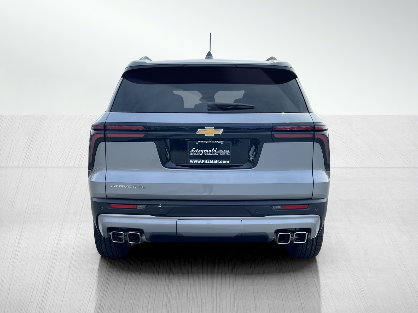 2025 Chevrolet Traverse photo 5