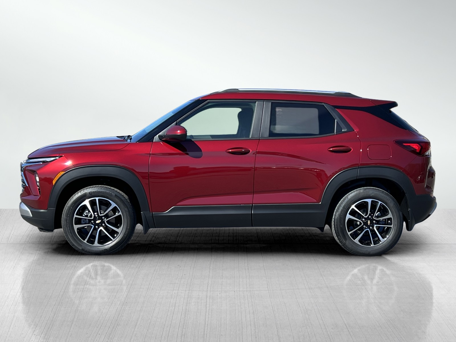 2025 Chevrolet Trailblazer LT photo 4