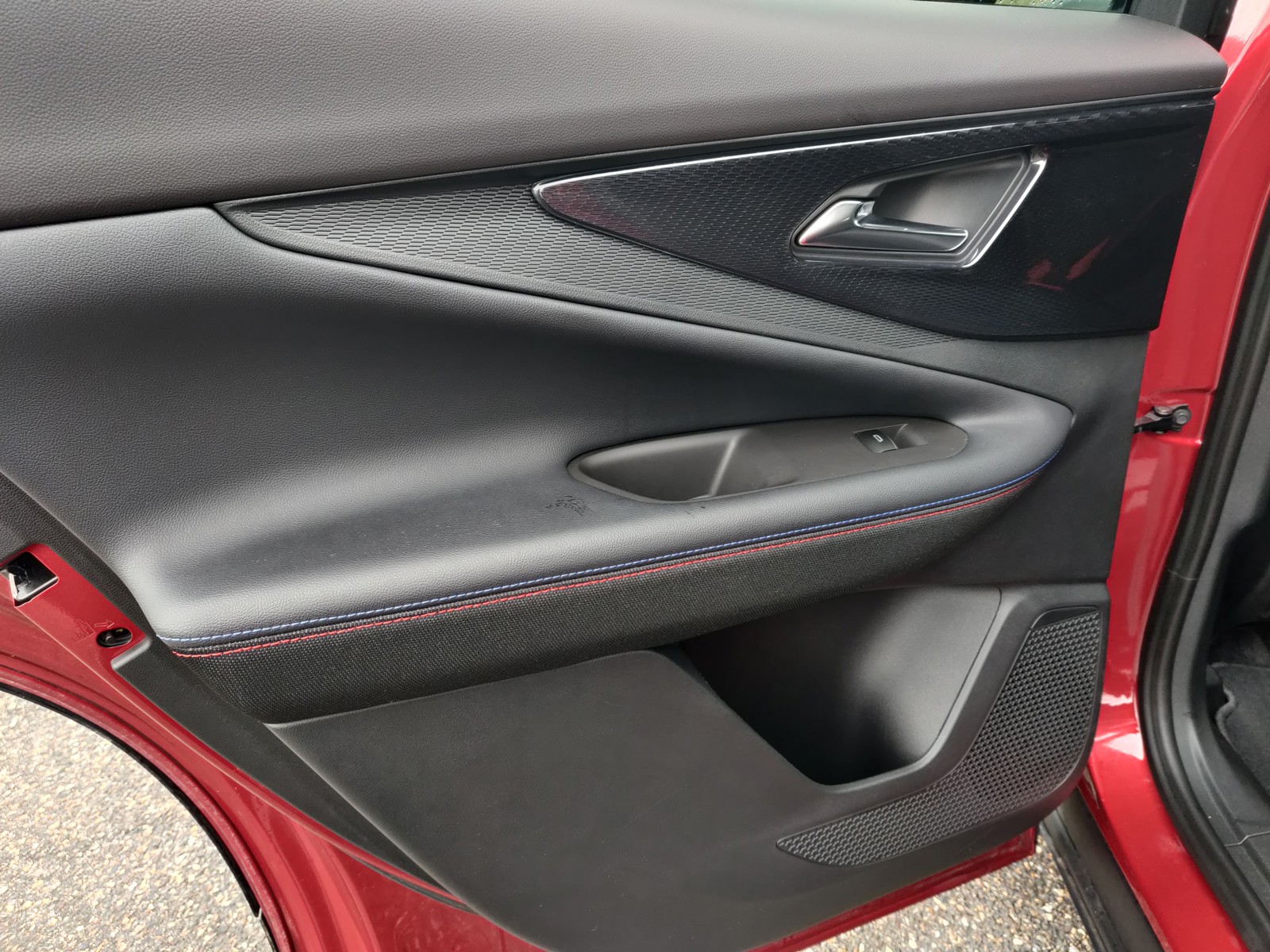 2024 Chevrolet Blazer EV RS photo 12