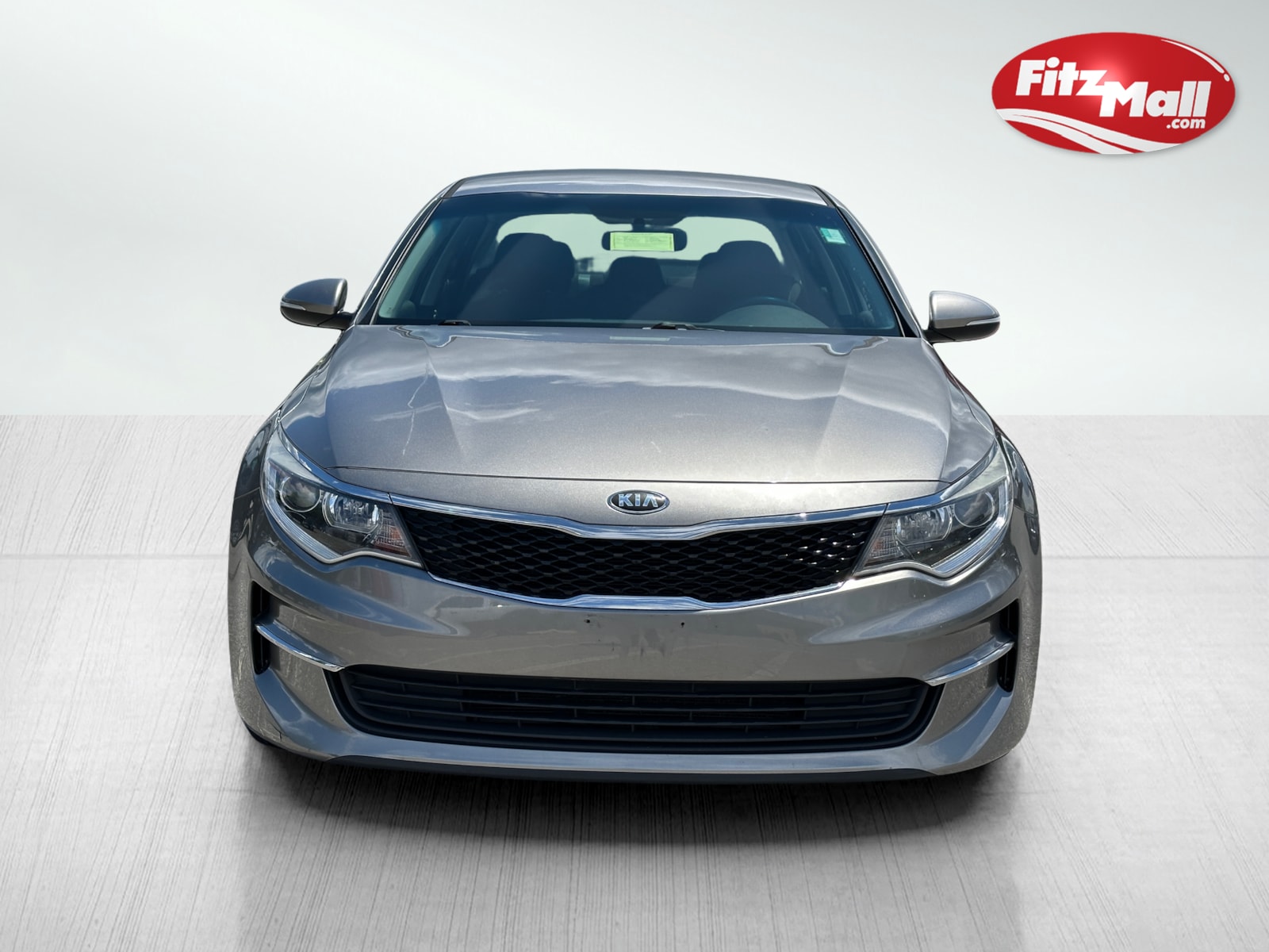 2016 Kia Optima LX photo 3
