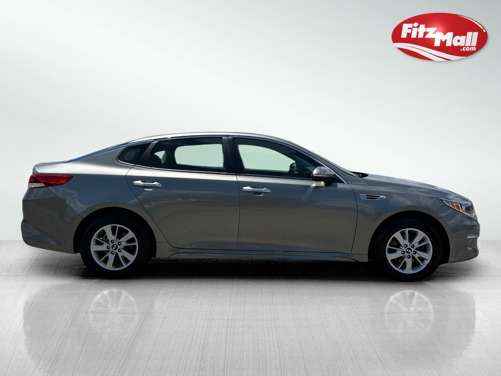 2016 Kia Optima LX photo 4