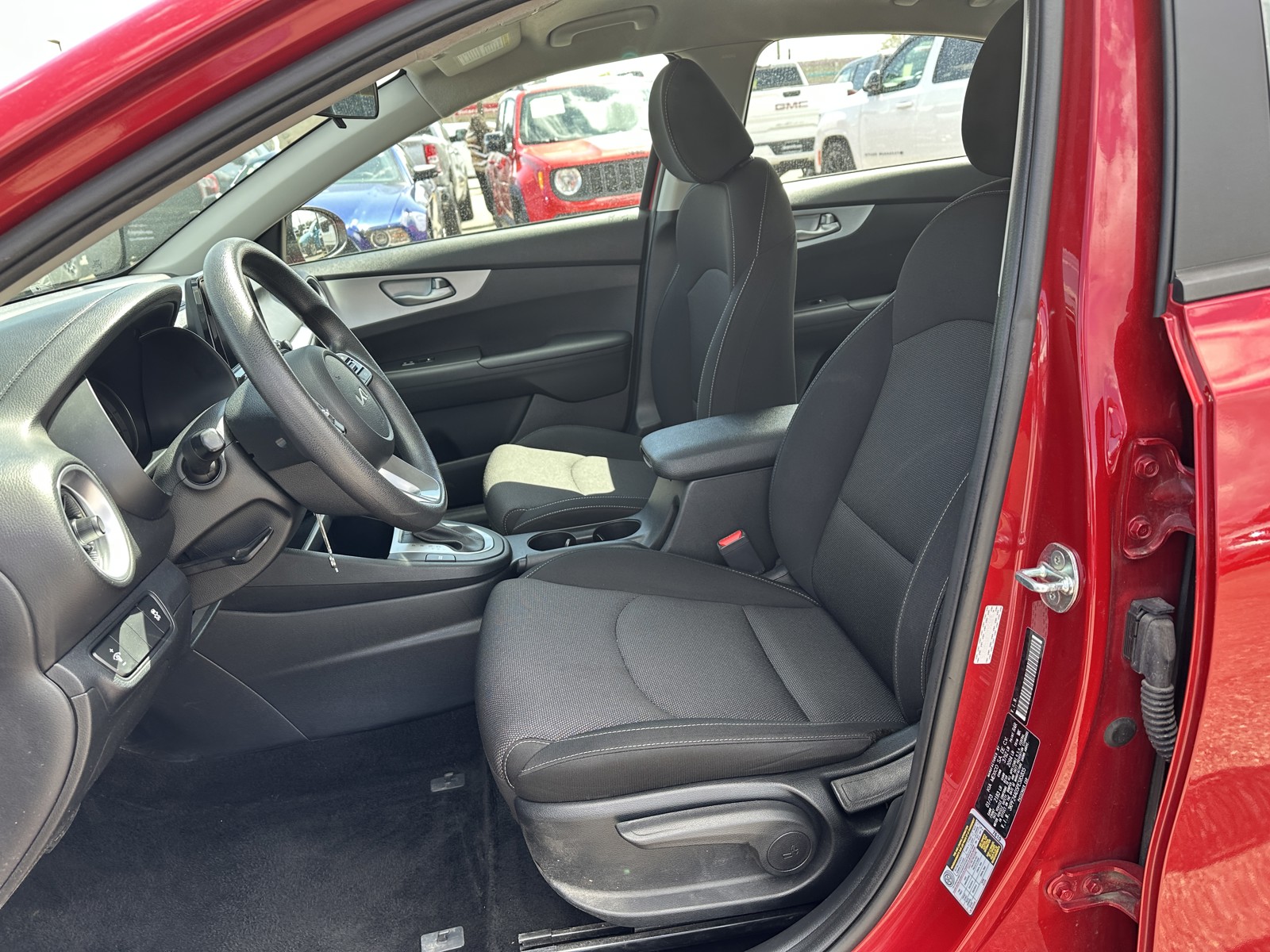 2023 Kia Forte LXS photo 12