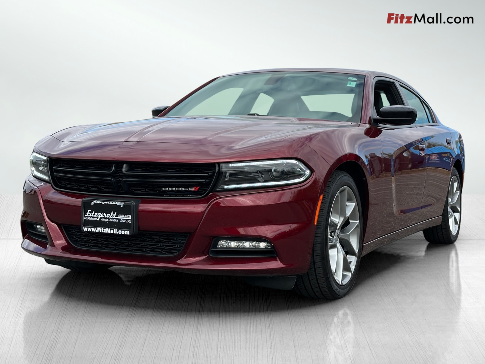 2023 Dodge Charger SXT photo 2