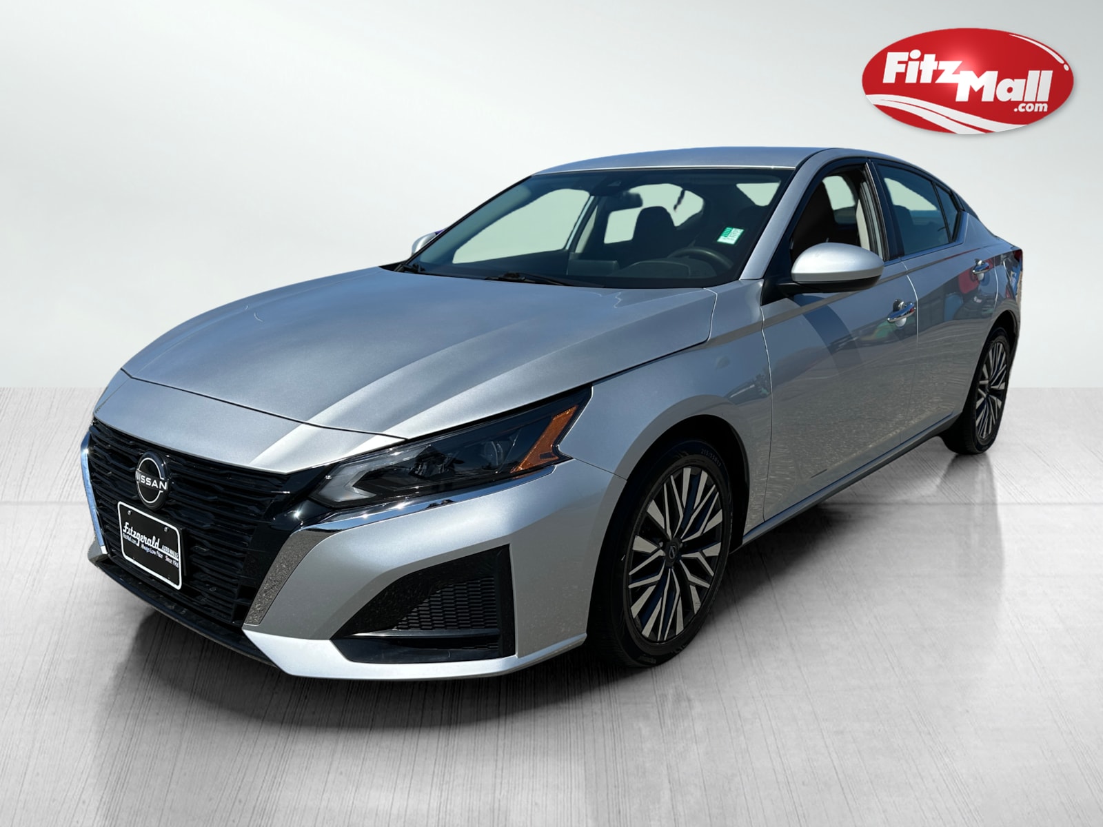 2023 Nissan Altima 2.5 SV photo 2