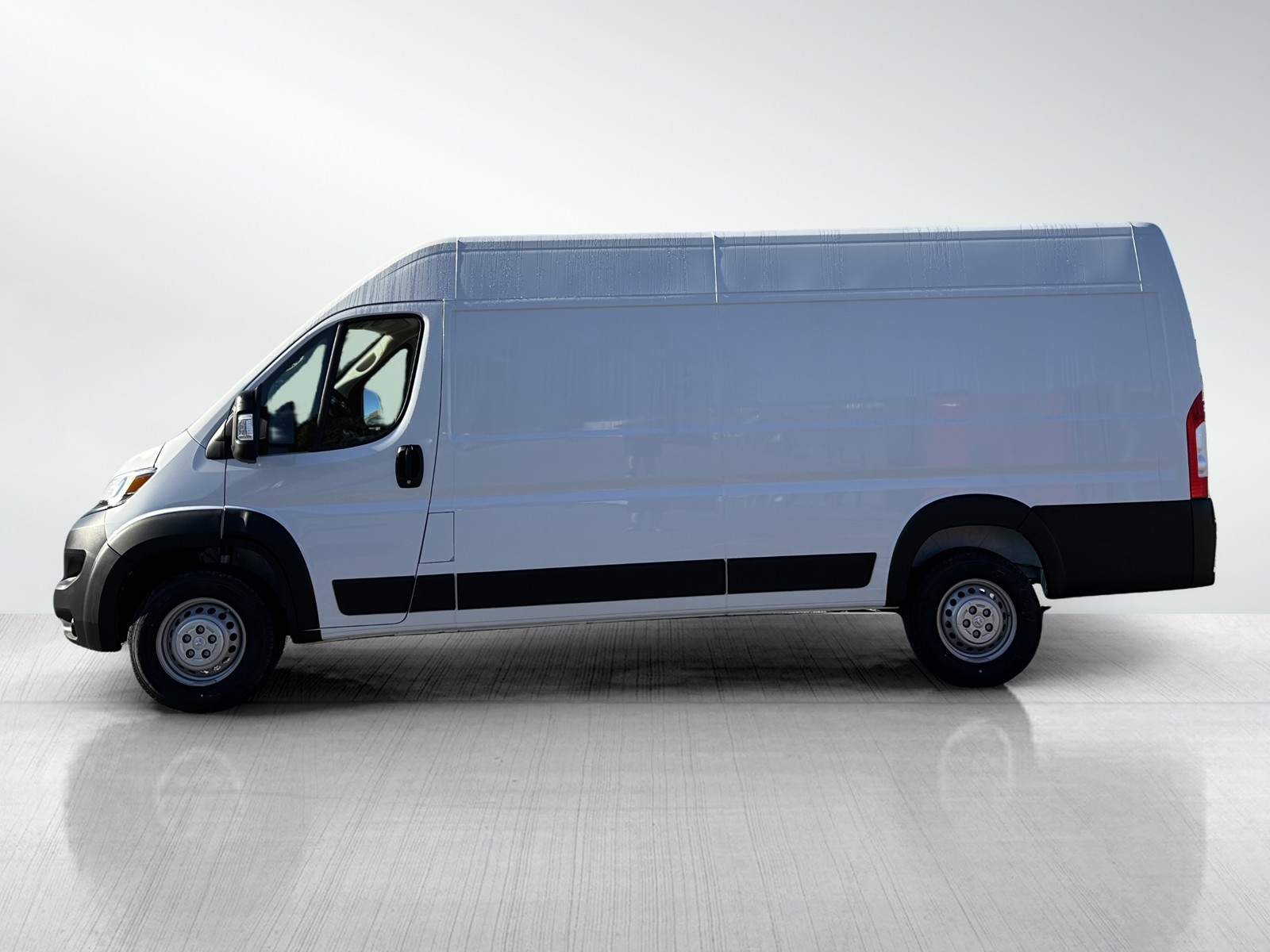 2024 Ram ProMaster 3500 photo 4