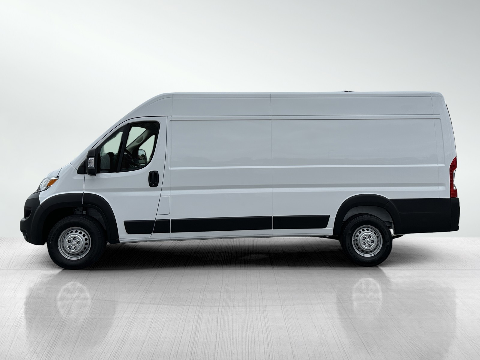 2024 Ram ProMaster 3500 photo 4
