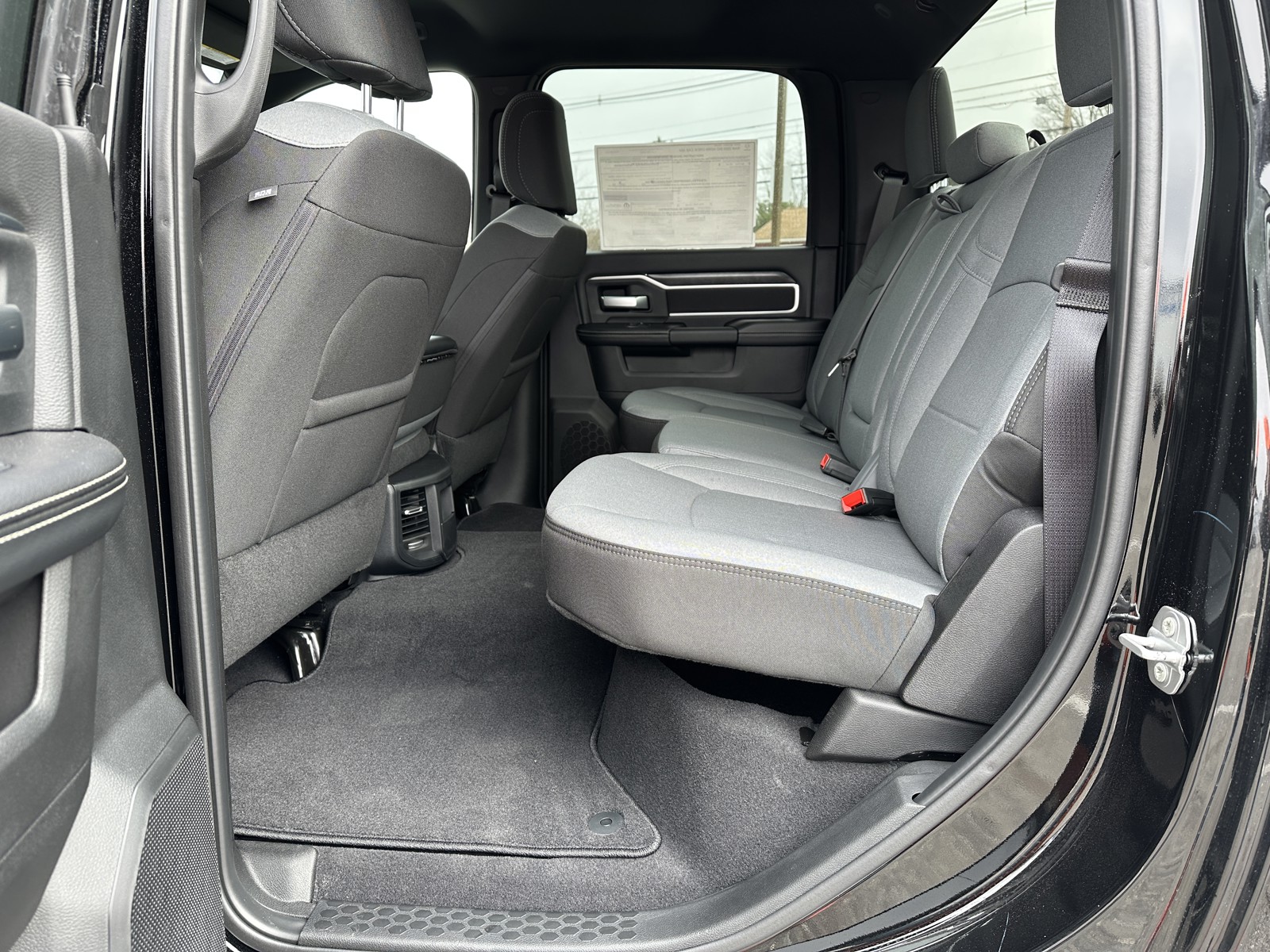 2024 Ram 2500 Big Horn photo 12