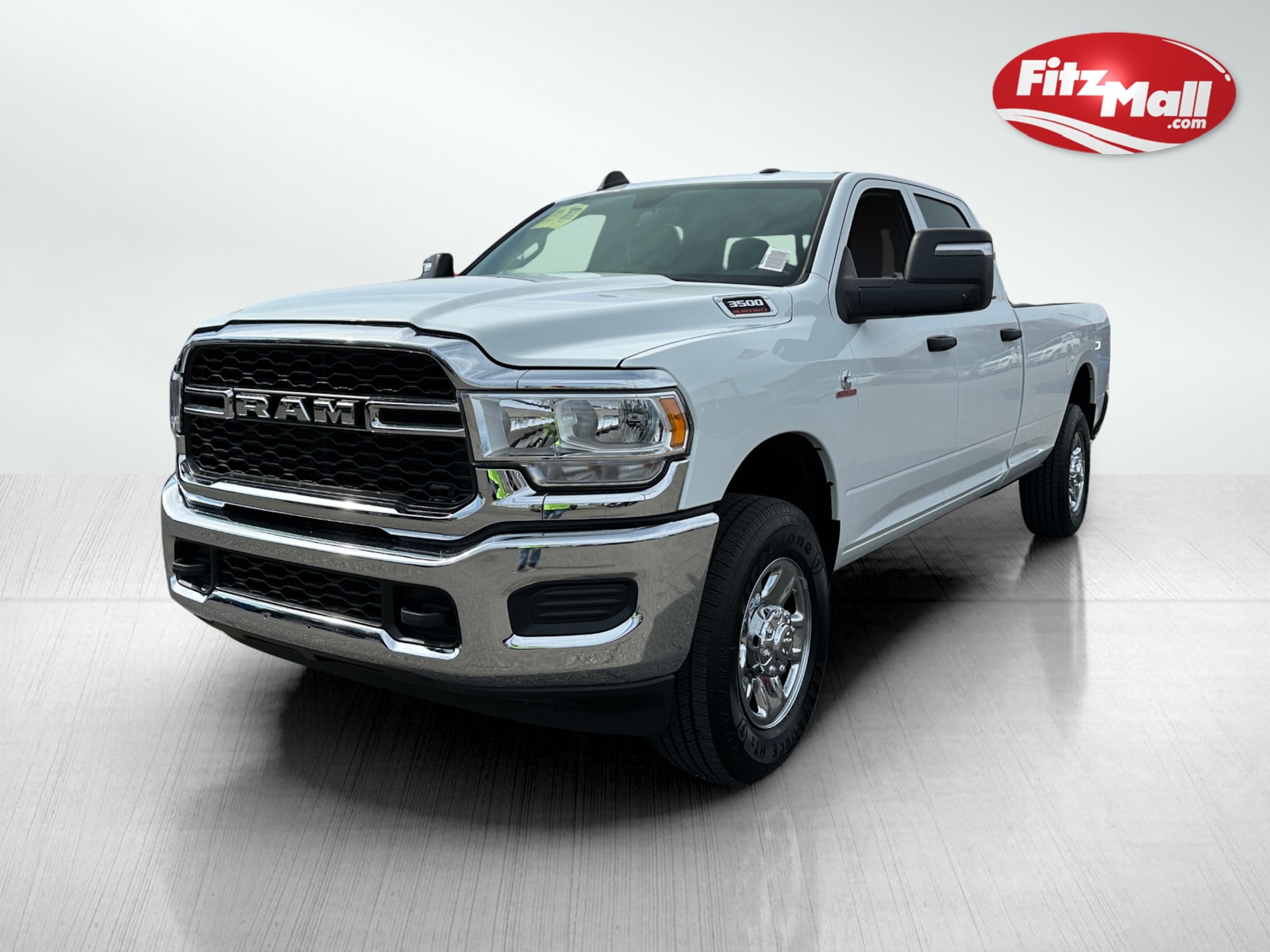 2024 Ram 3500 Tradesman photo 2