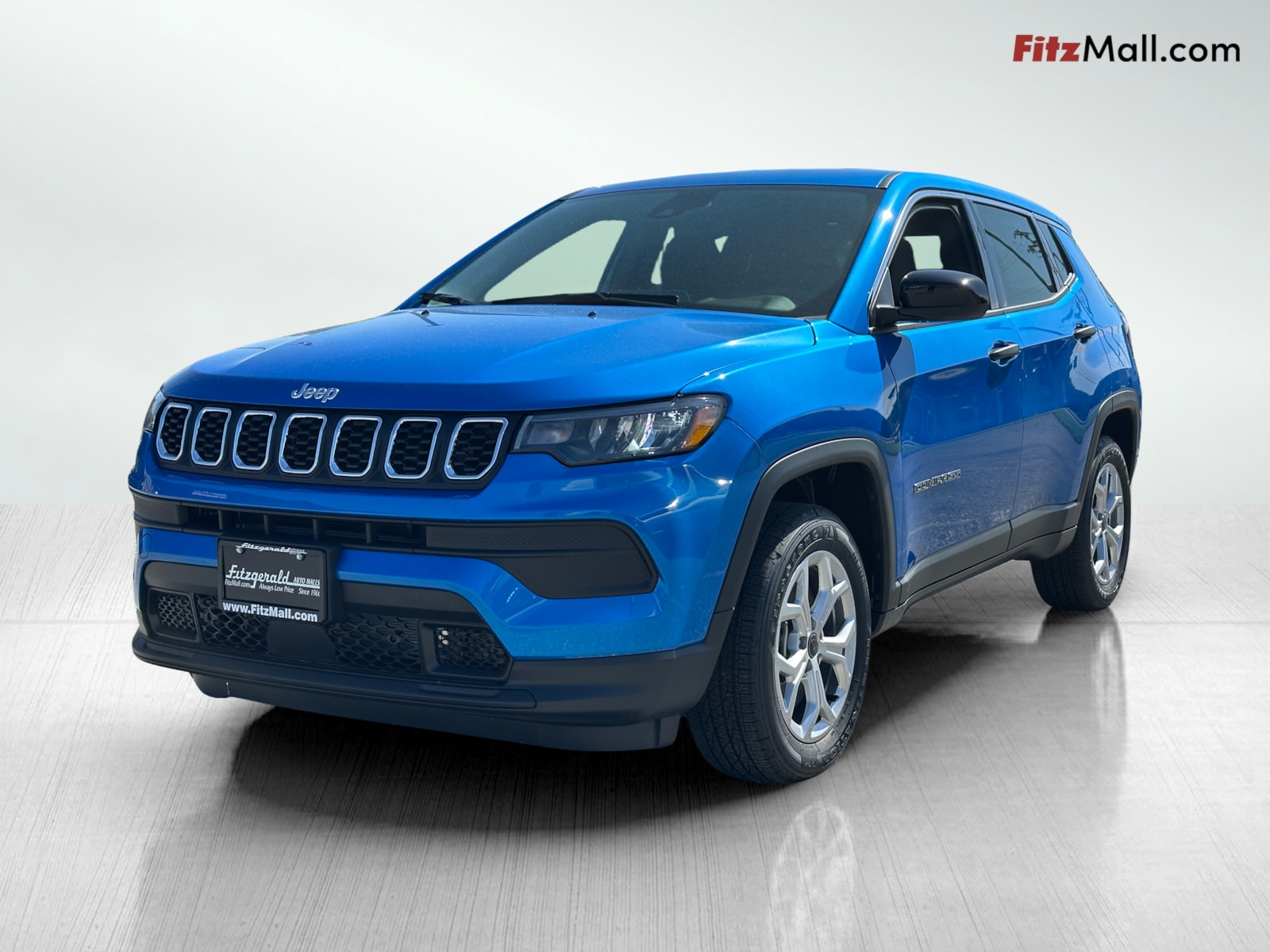 2025 Jeep Compass Sport photo 3