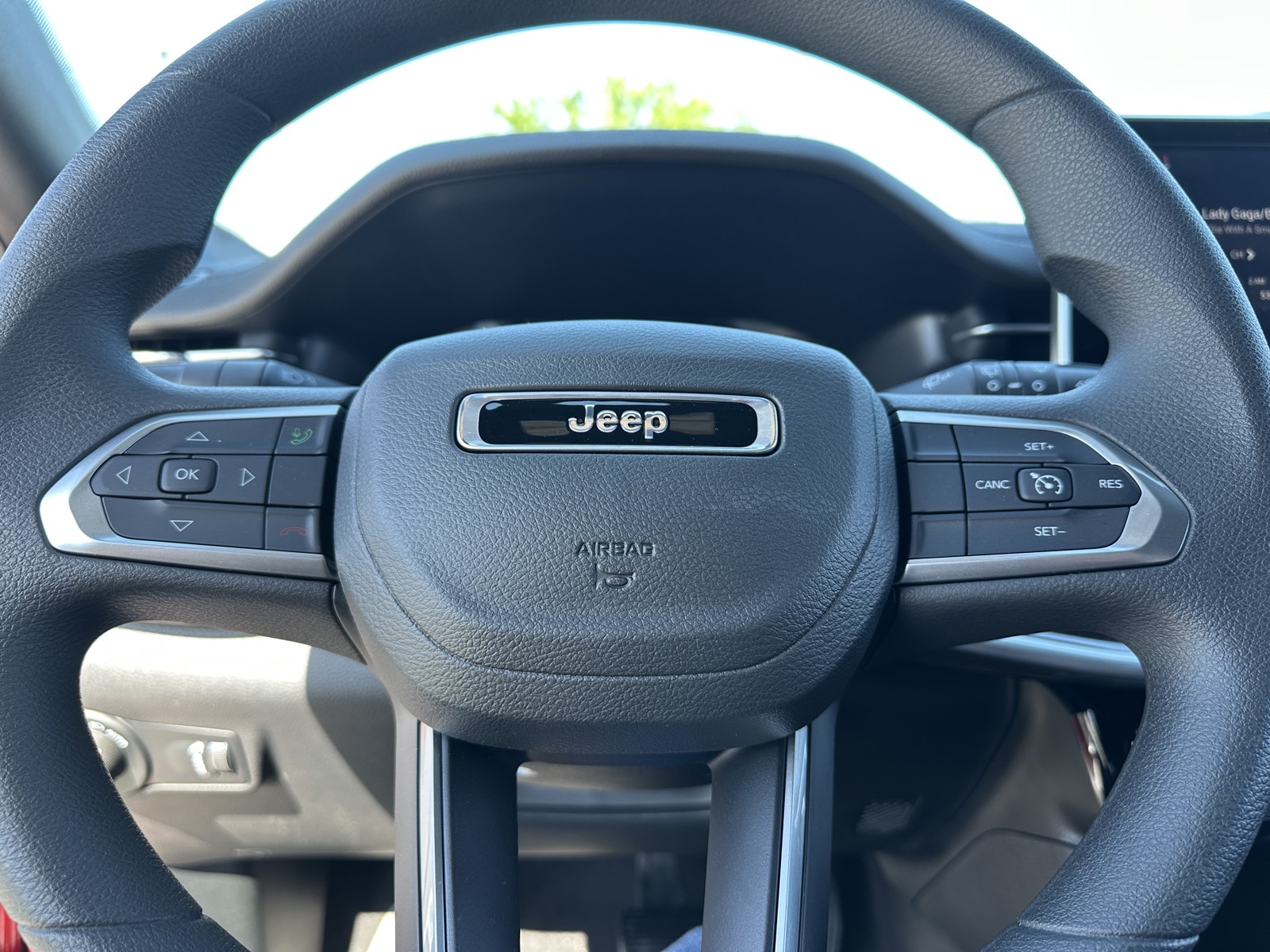 2025 Jeep Compass Sport photo 17