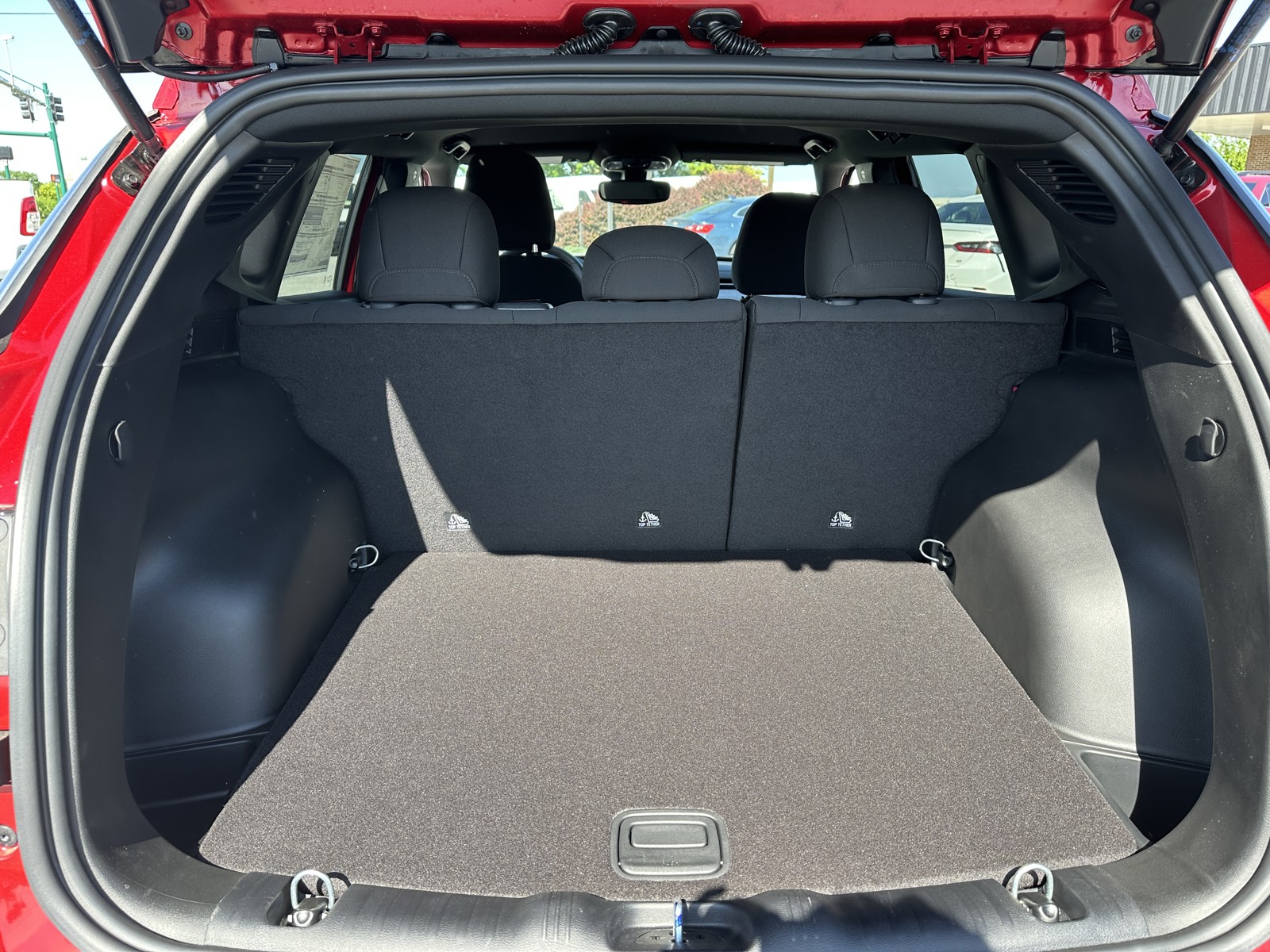 2025 Jeep Compass Sport photo 9