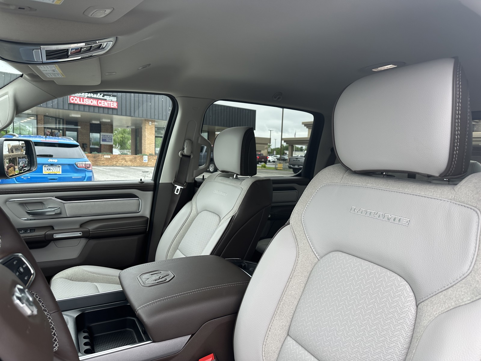 2025 Ram 1500 Laramie photo 13