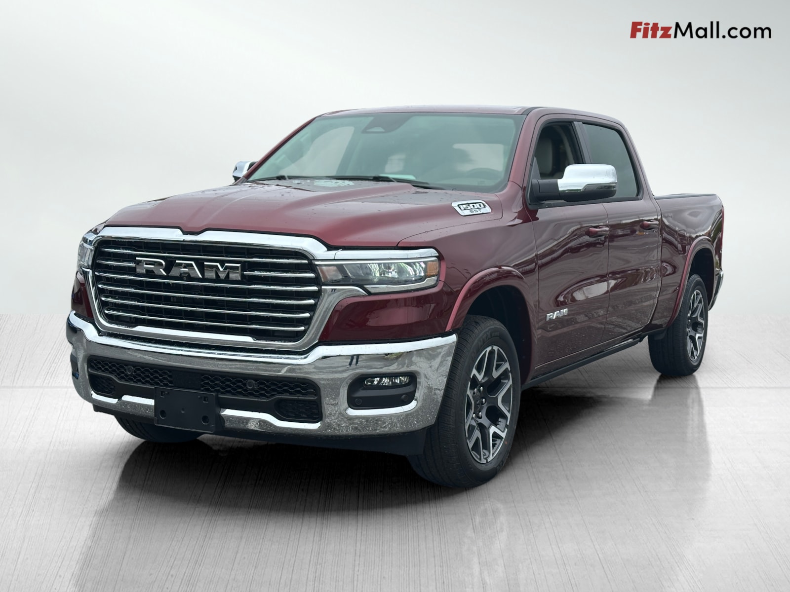 2025 Ram 1500 Laramie photo 2