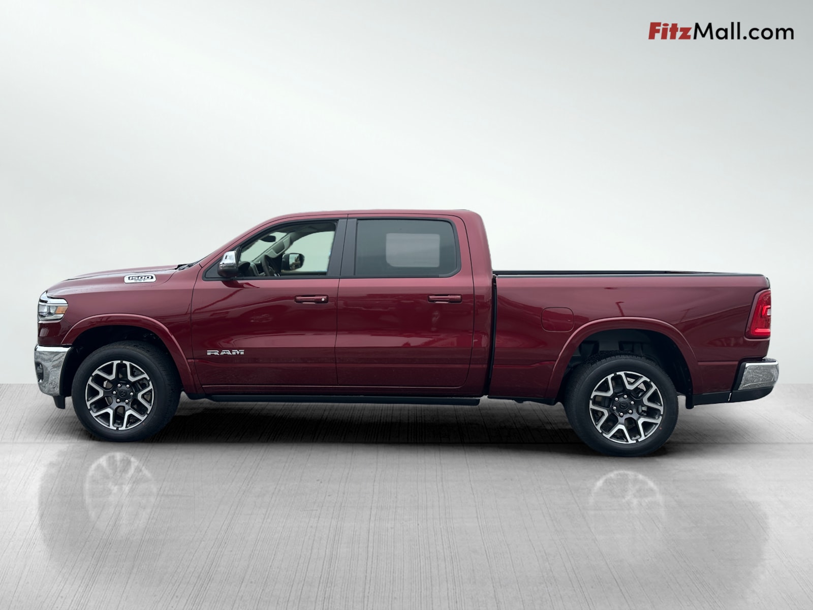 2025 Ram 1500 Laramie photo 5