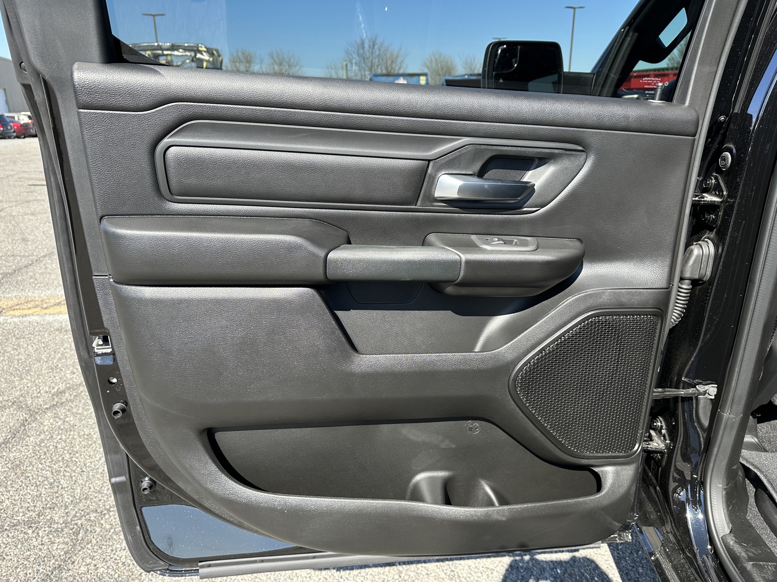 2025 Ram 1500 Tradesman photo 10