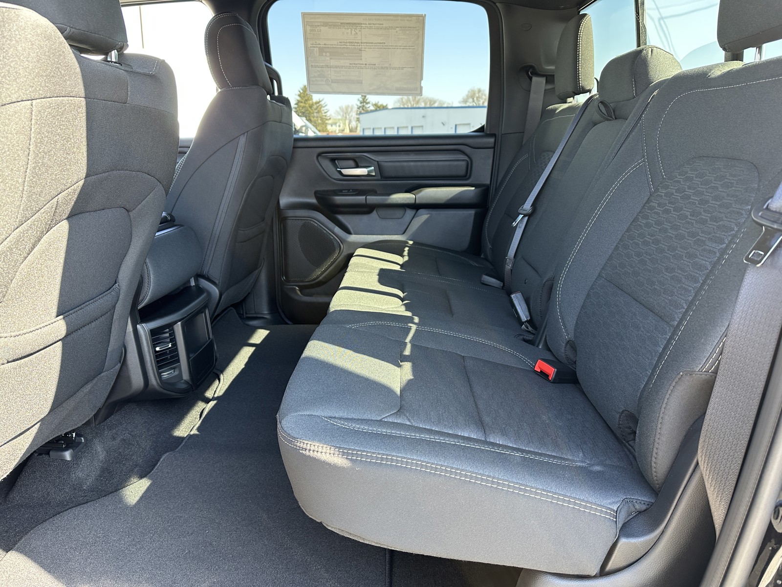 2025 Ram 1500 Tradesman photo 11