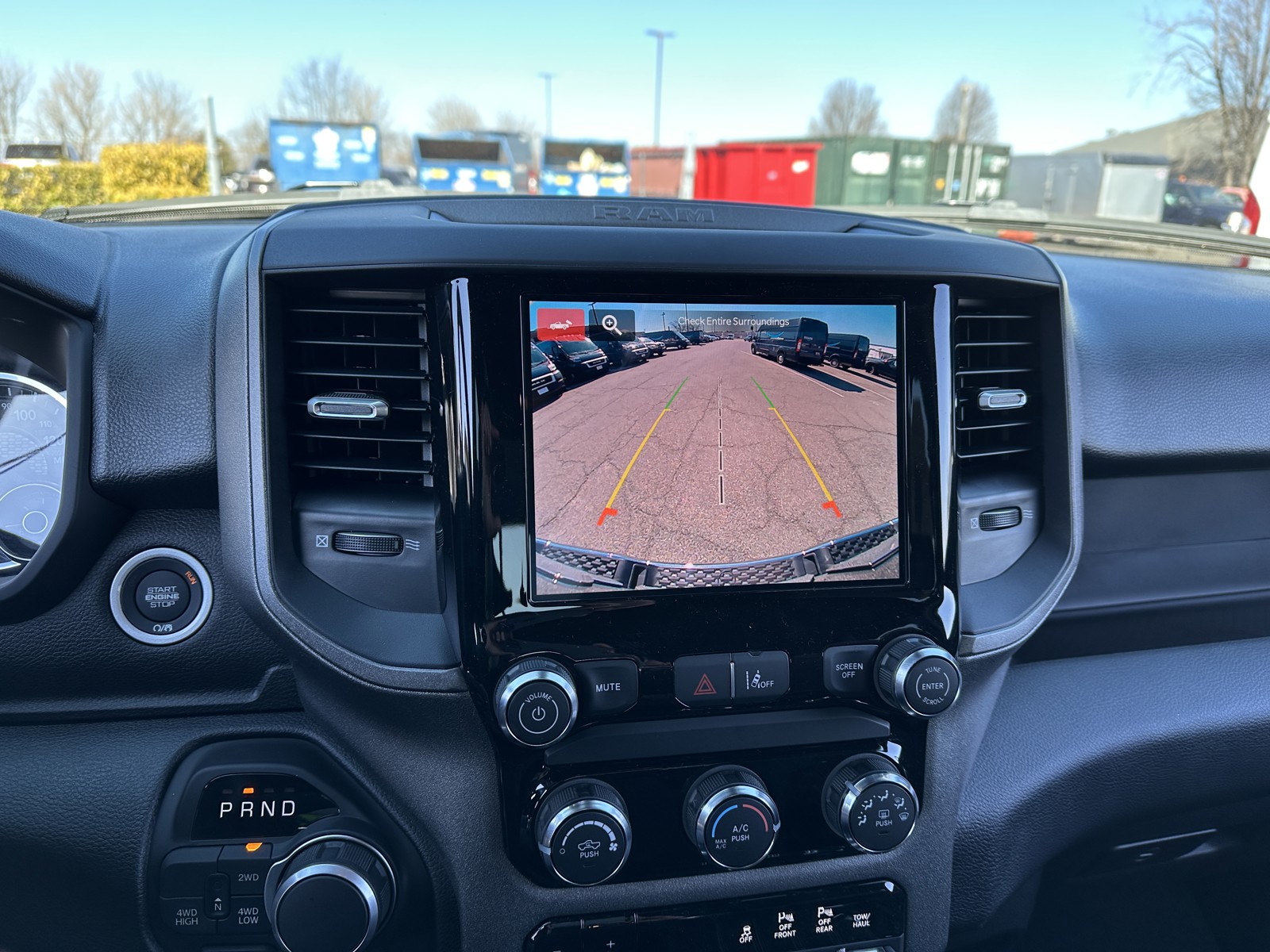 2025 Ram 1500 Tradesman photo 15