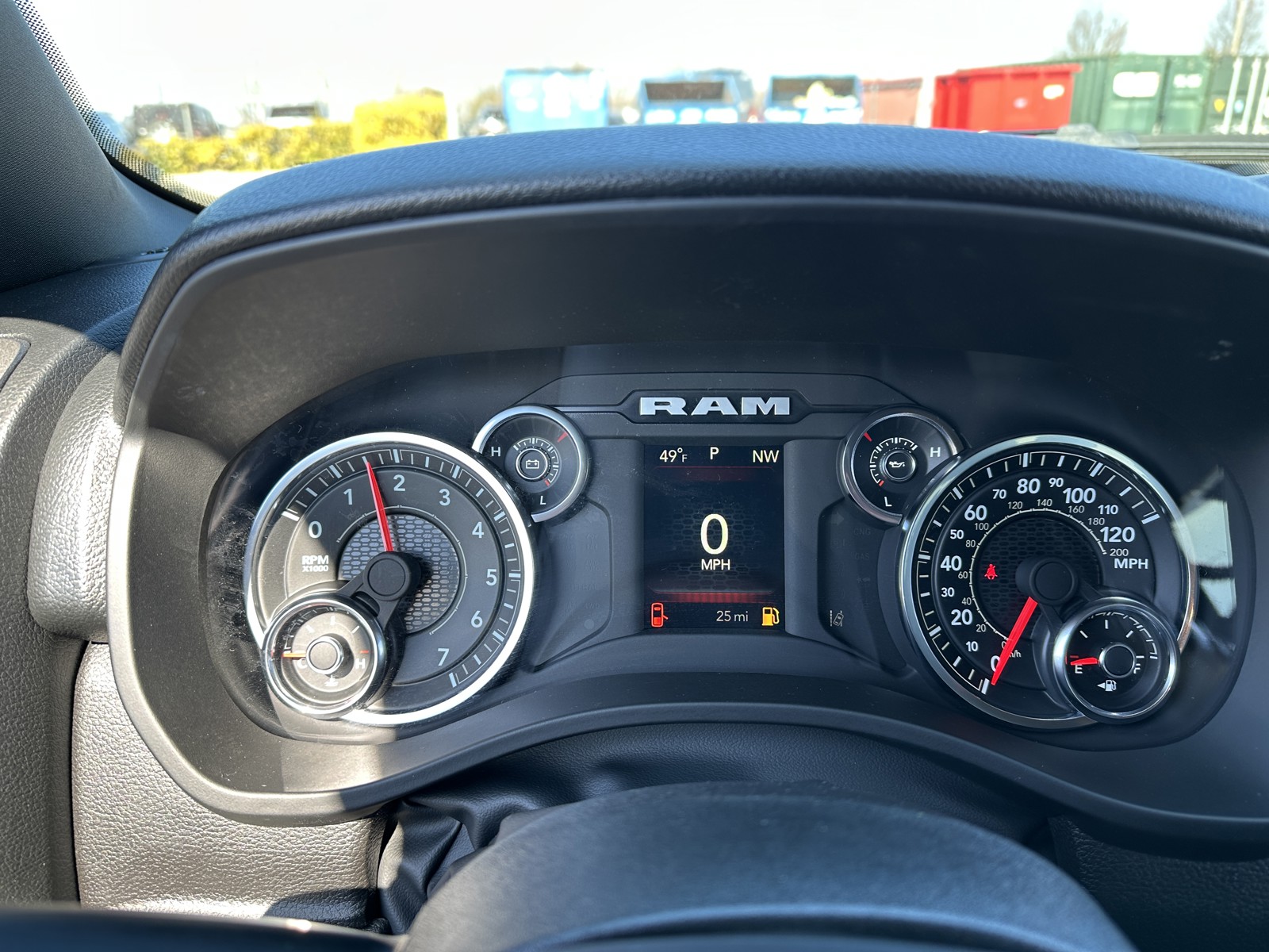 2025 Ram 1500 Tradesman photo 16