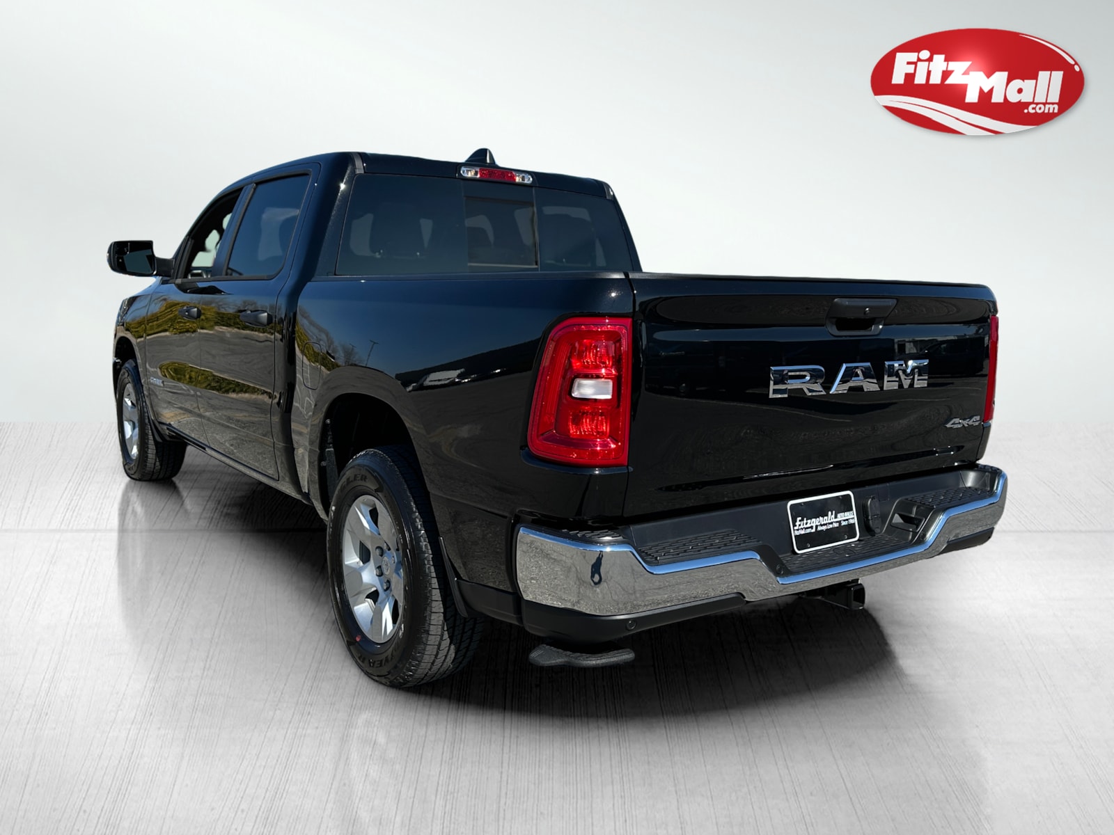 2025 Ram 1500 Tradesman photo 8