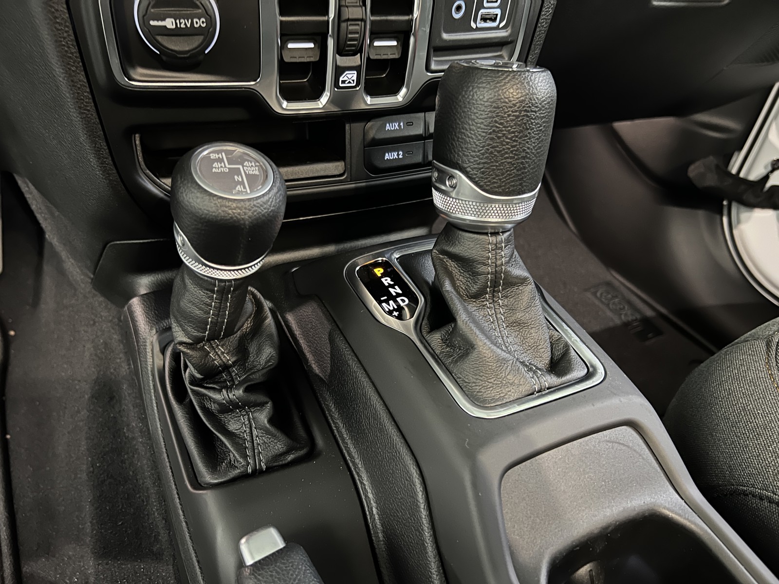 2024 Jeep Wrangler Sport S 4xe photo 17