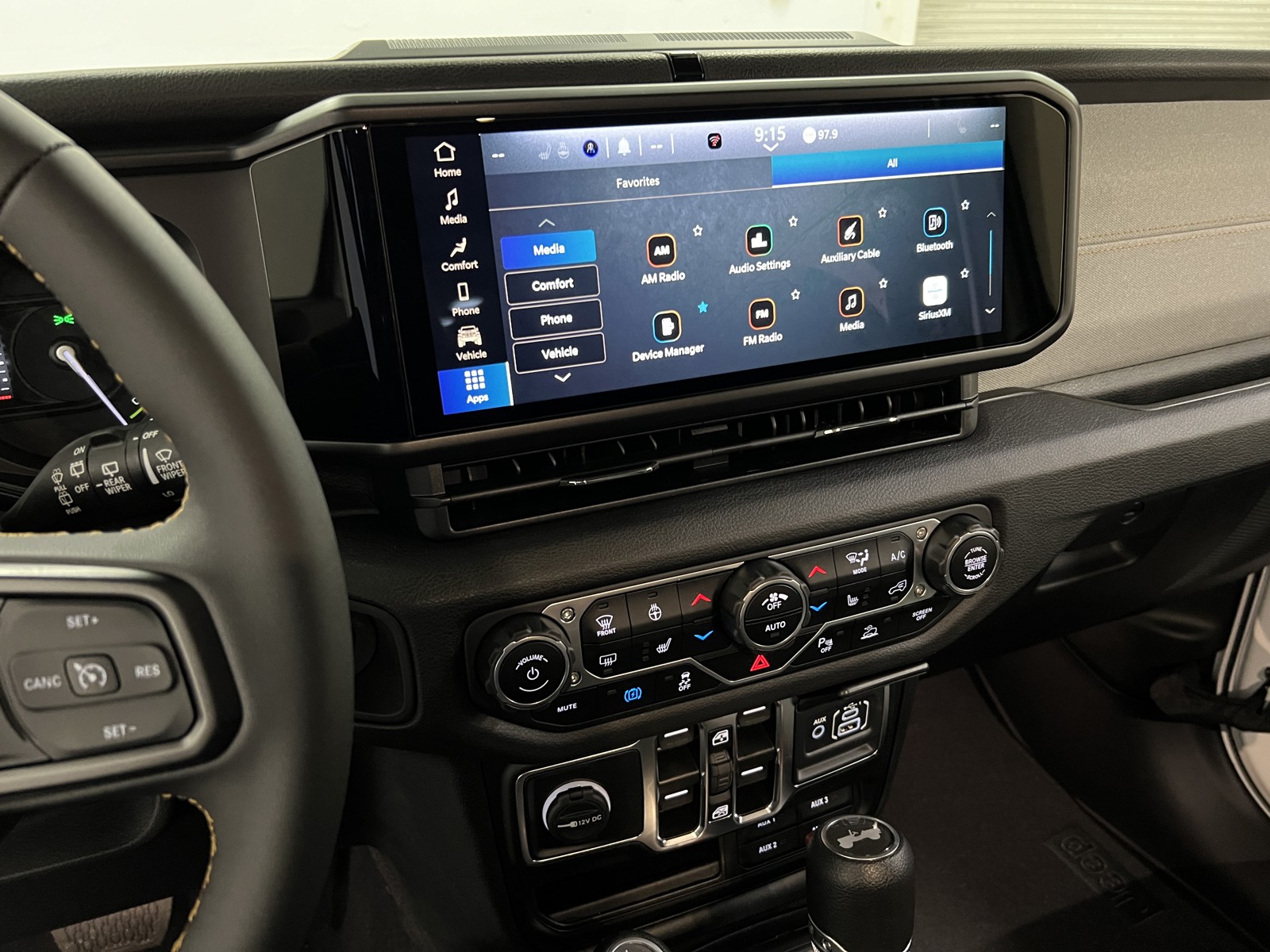2024 Jeep Wrangler Sport S 4xe photo 18