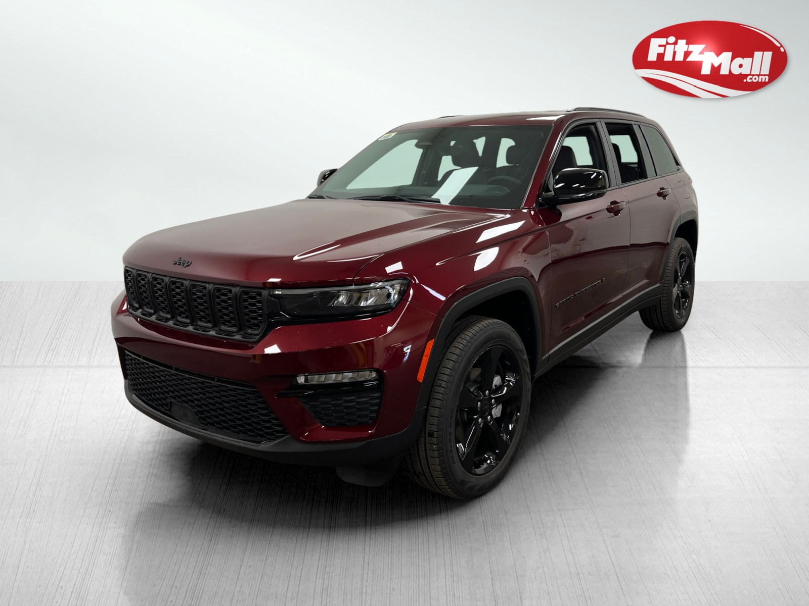 2025 Jeep Grand Cherokee Limited photo 2
