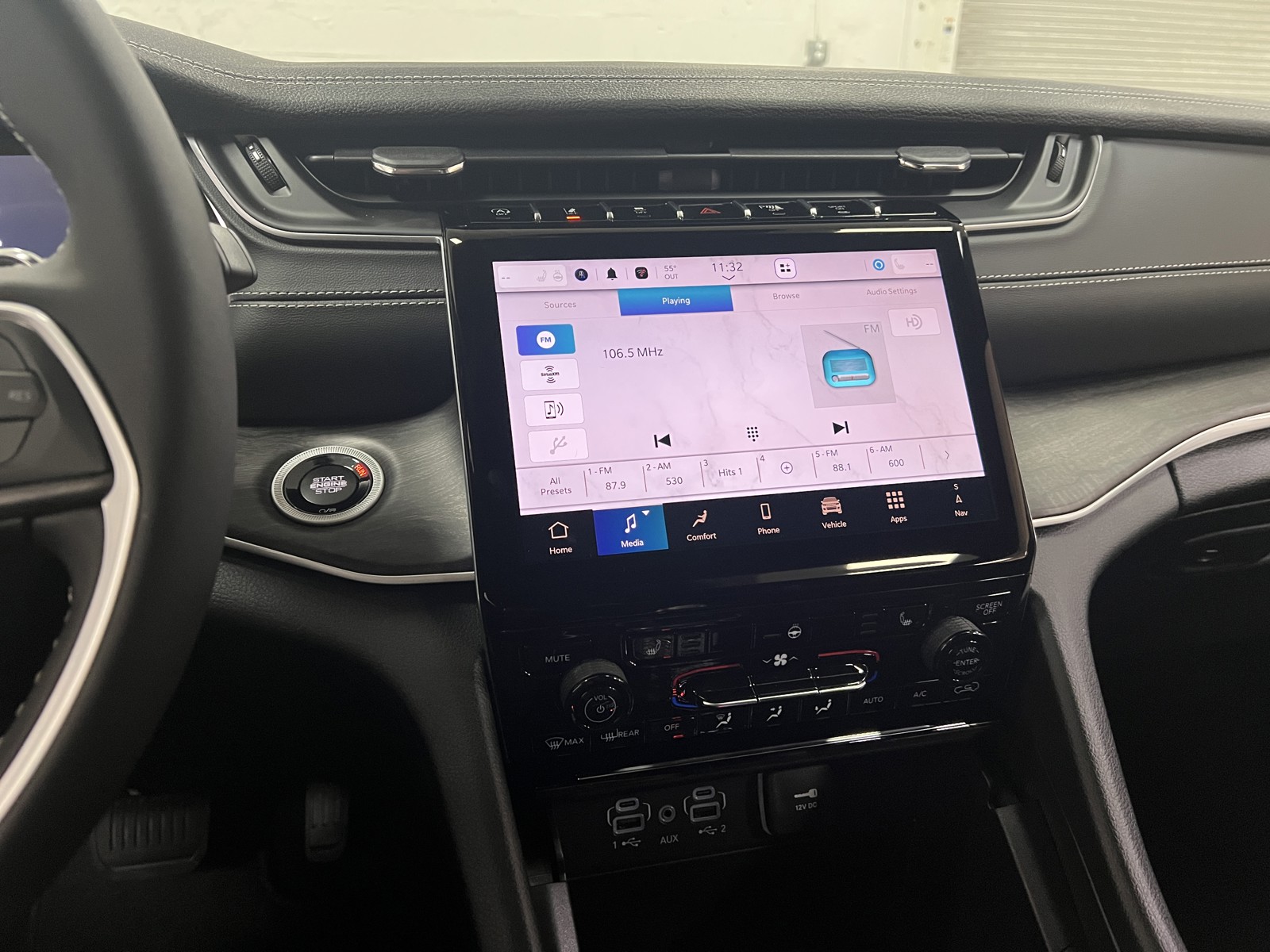 2025 Jeep Grand Cherokee Limited photo 20