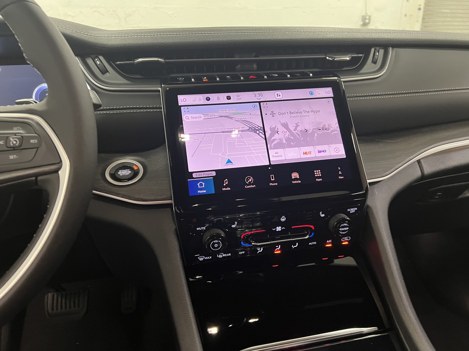 2025 Jeep Grand Cherokee Limited photo 19