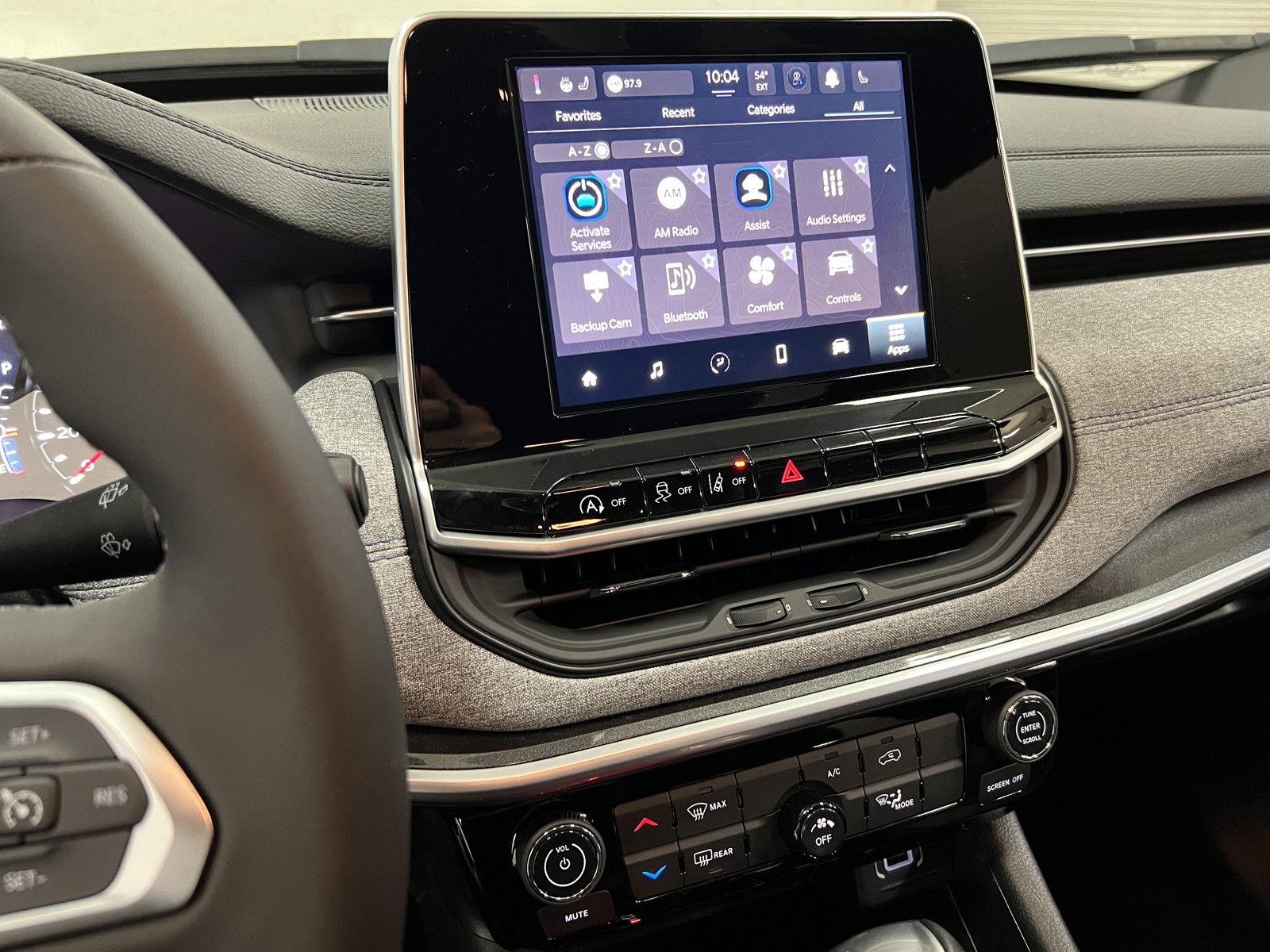 2025 Jeep Compass Latitude photo 17