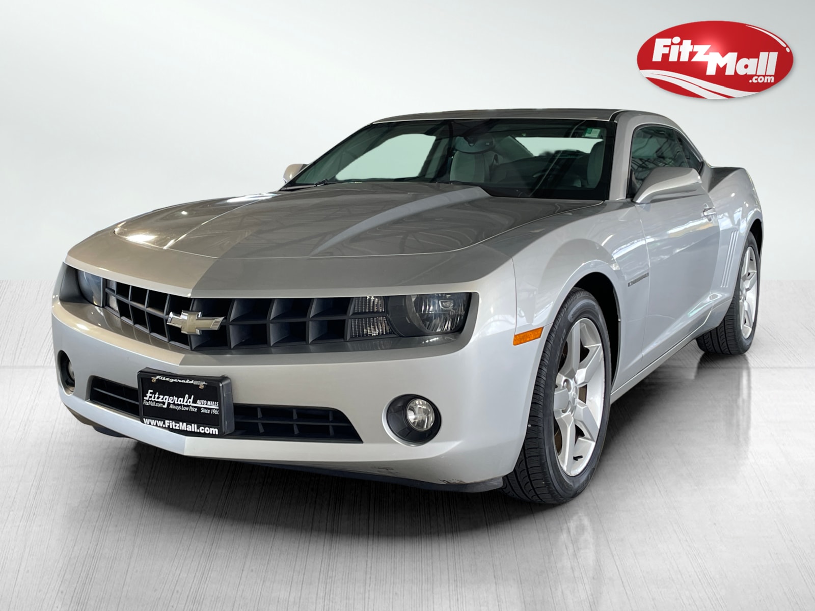 2010 Chevrolet Camaro 2LT photo 2