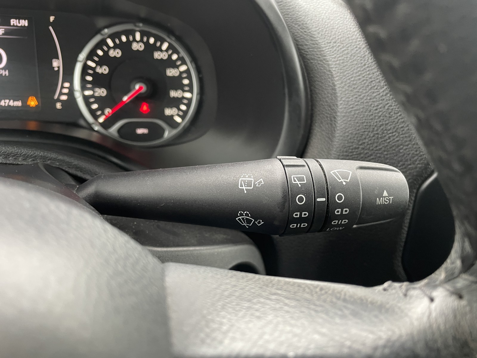2015 Jeep Renegade Latitude photo 16