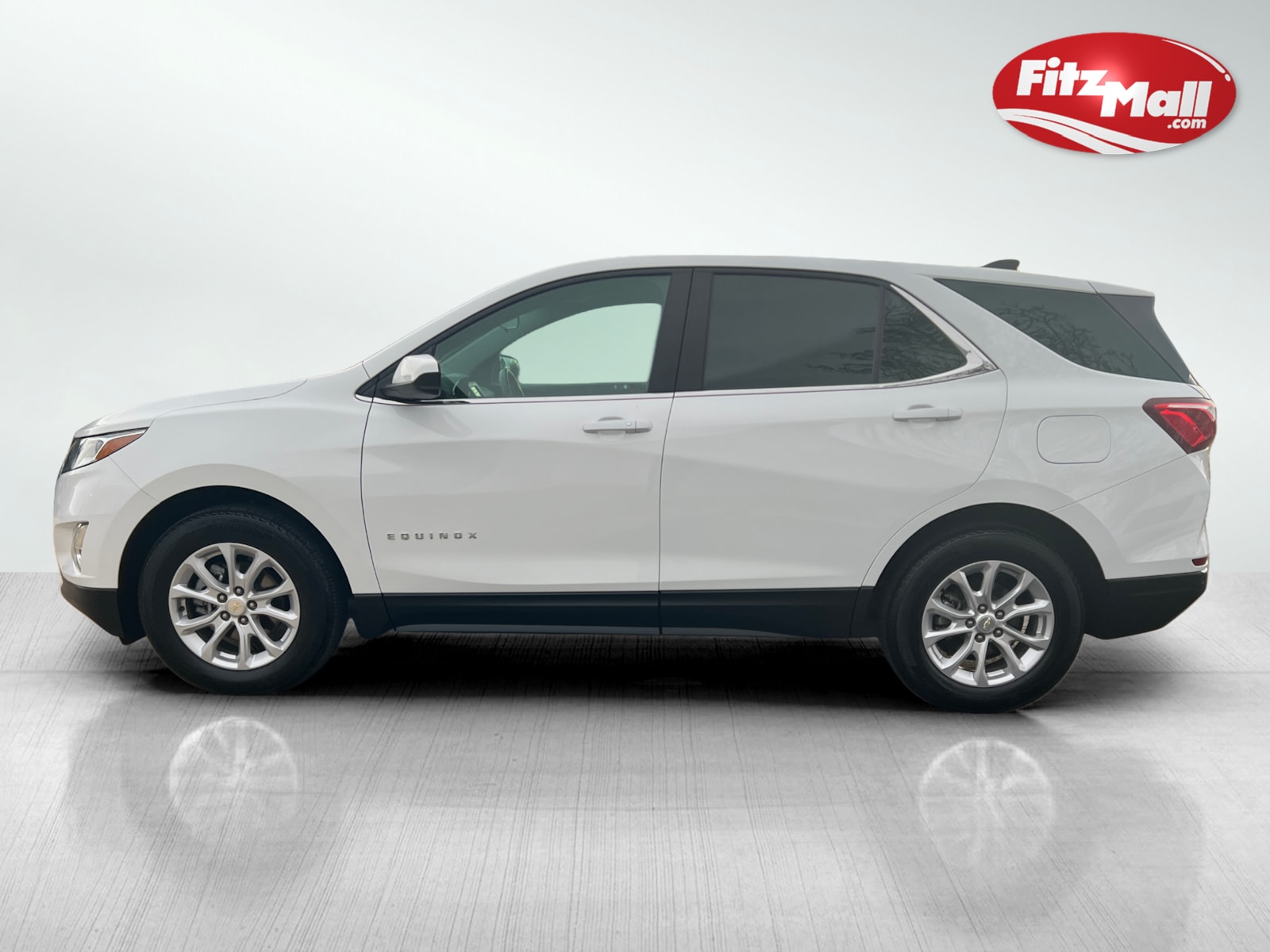 2021 Chevrolet Equinox LT photo 3