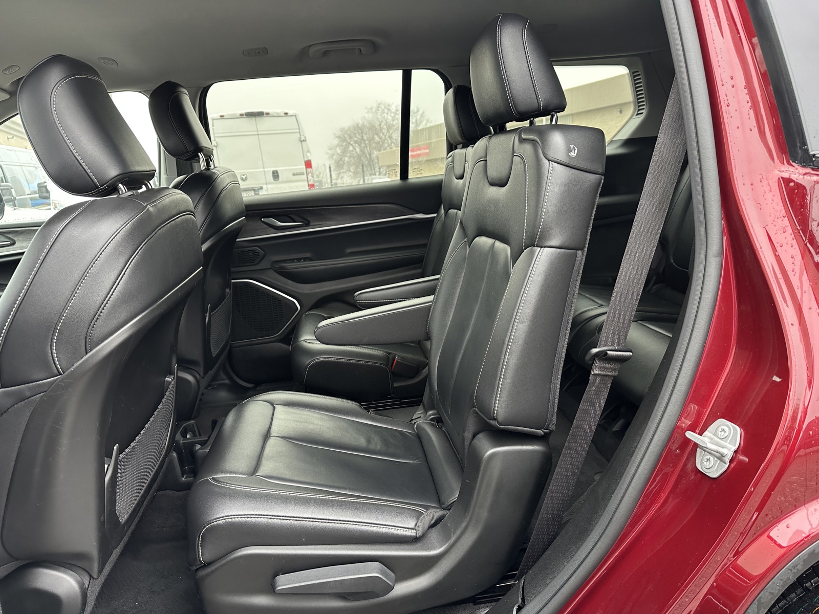 2022 Jeep Grand Cherokee Limited photo 12