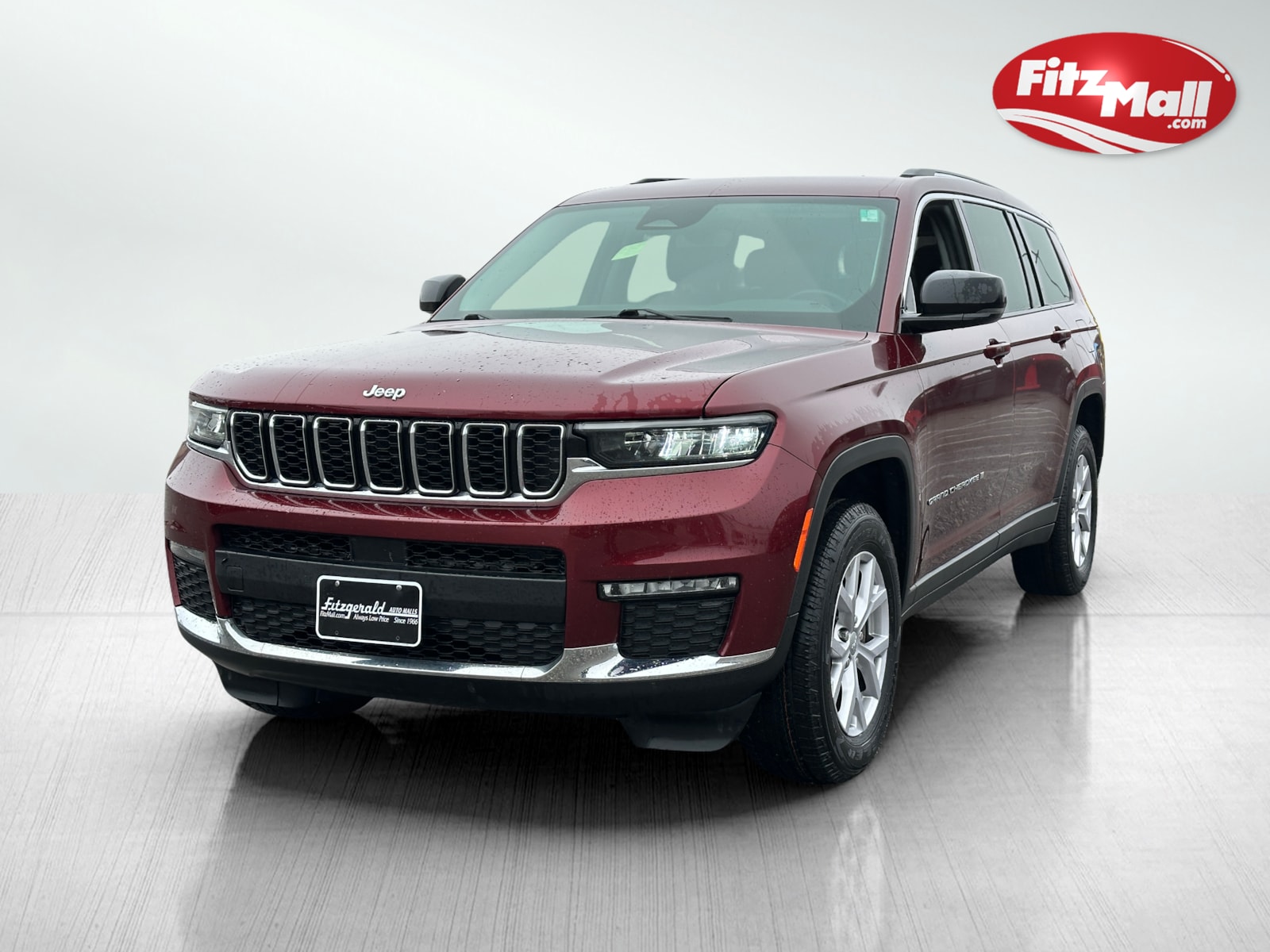 2022 Jeep Grand Cherokee Limited photo 2