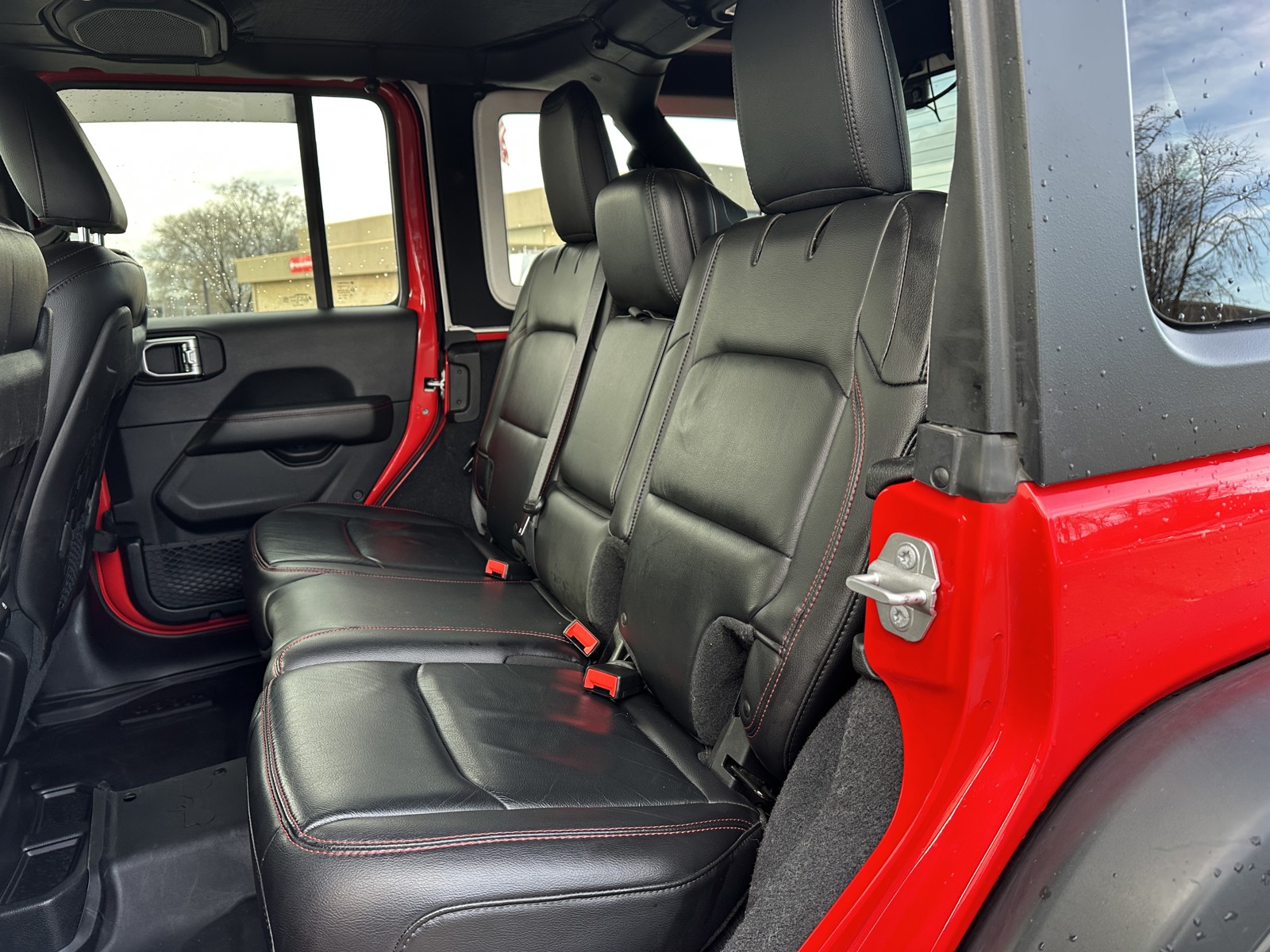 2018 Jeep Wrangler Unlimited Rubicon photo 10