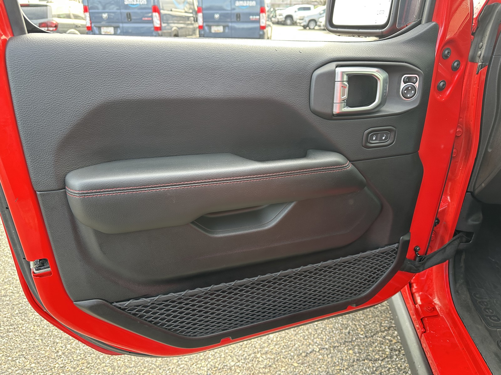 2018 Jeep Wrangler Unlimited Rubicon photo 12