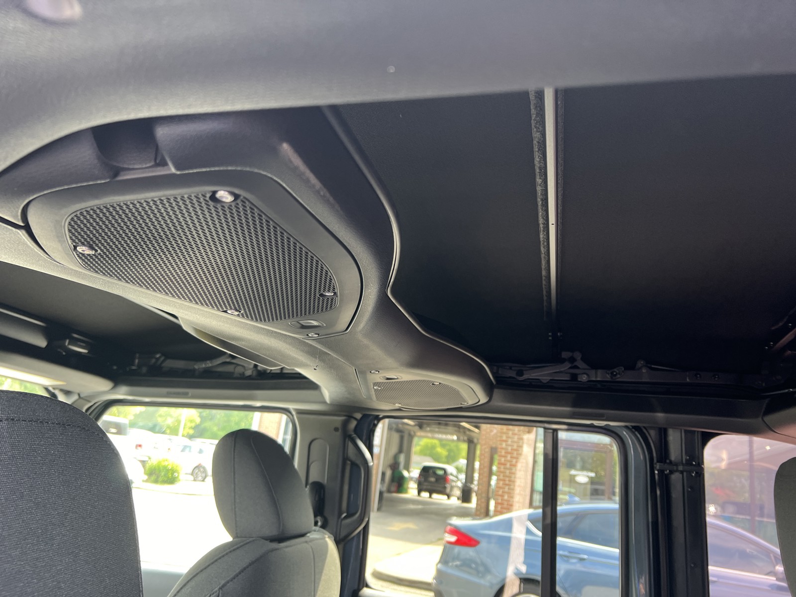 2024 Jeep Wrangler Sport S photo 11