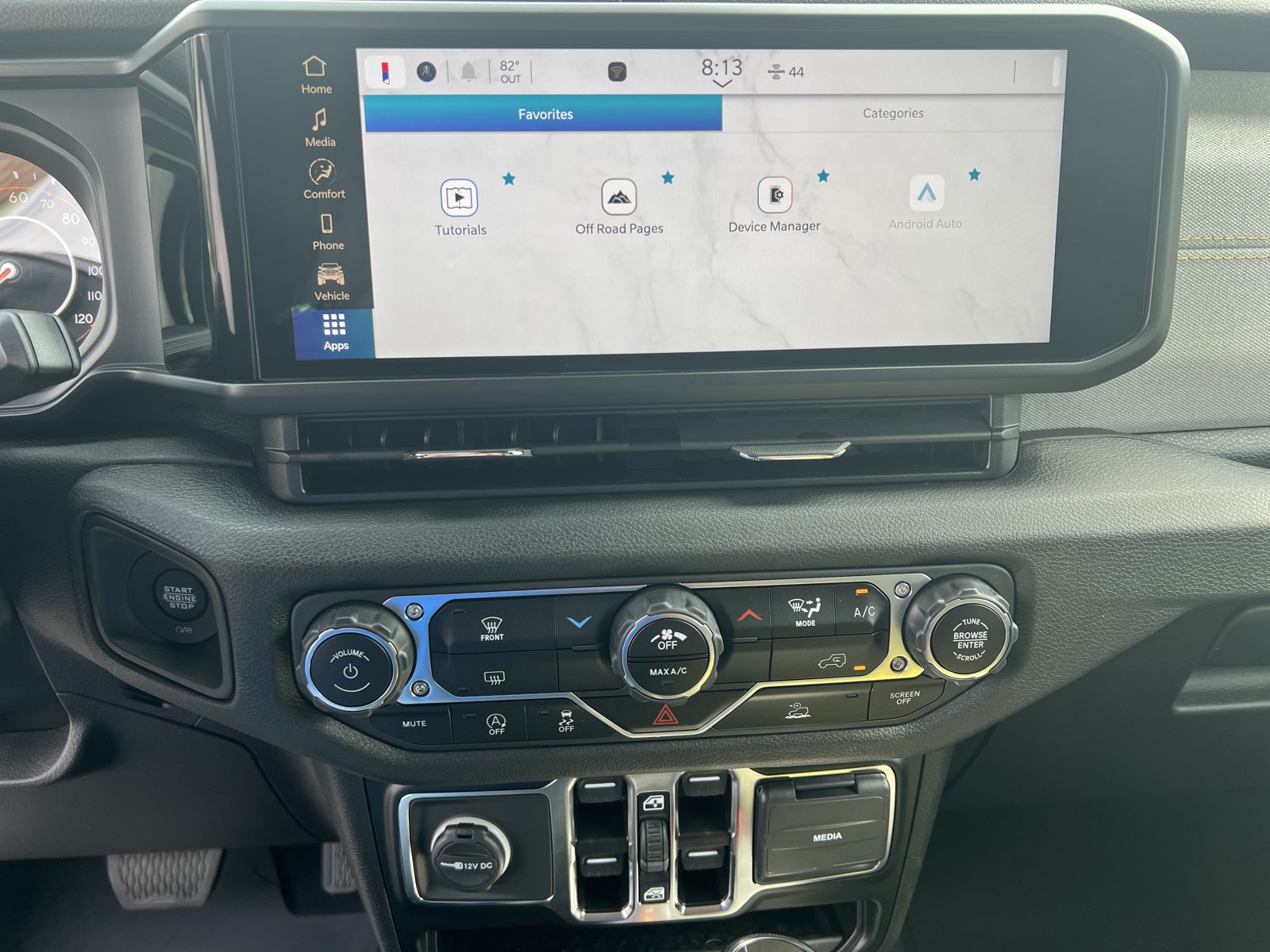 2024 Jeep Wrangler Sport S photo 19