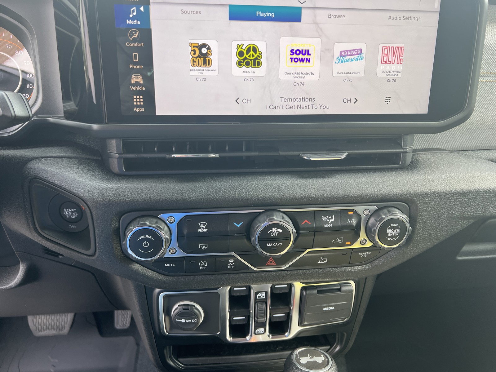 2024 Jeep Wrangler Sport S photo 21