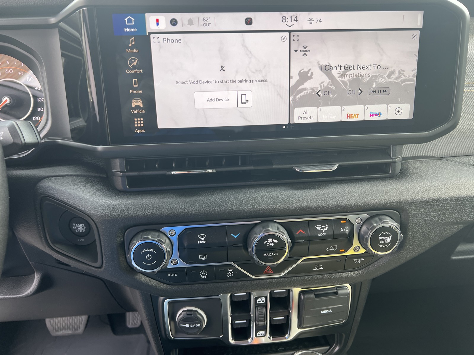 2024 Jeep Wrangler Sport S photo 22