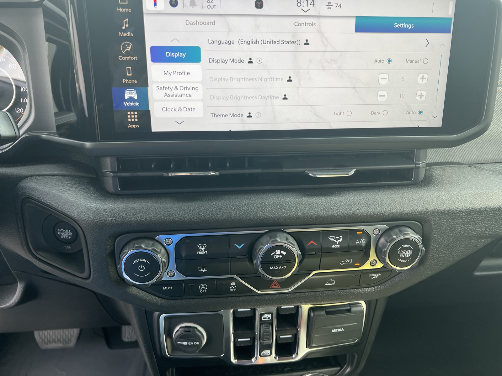 2024 Jeep Wrangler Sport S photo 23