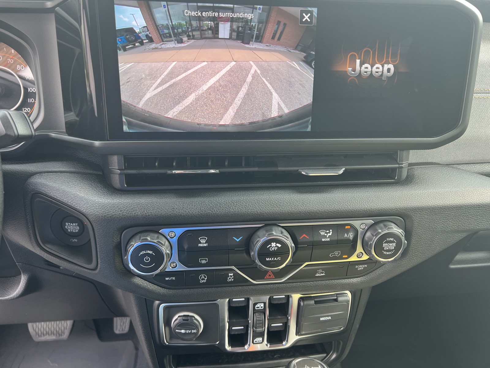 2024 Jeep Wrangler Sport S photo 25