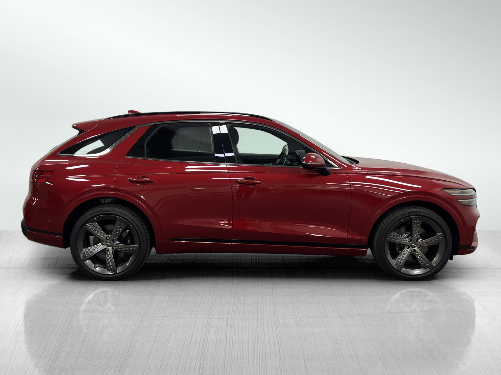 2025 Genesis GV70 2.5T Sport Prestige photo 4