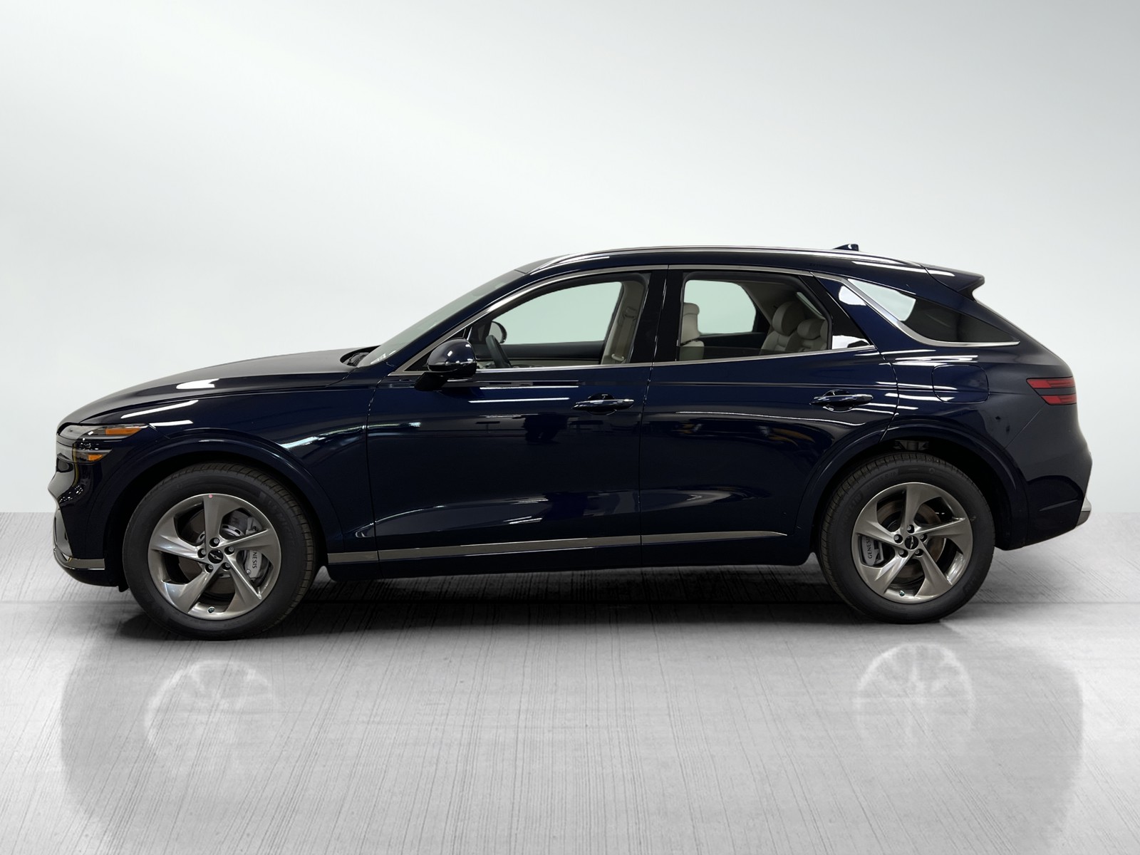 2026 Genesis GV70 2.5T Select photo 3