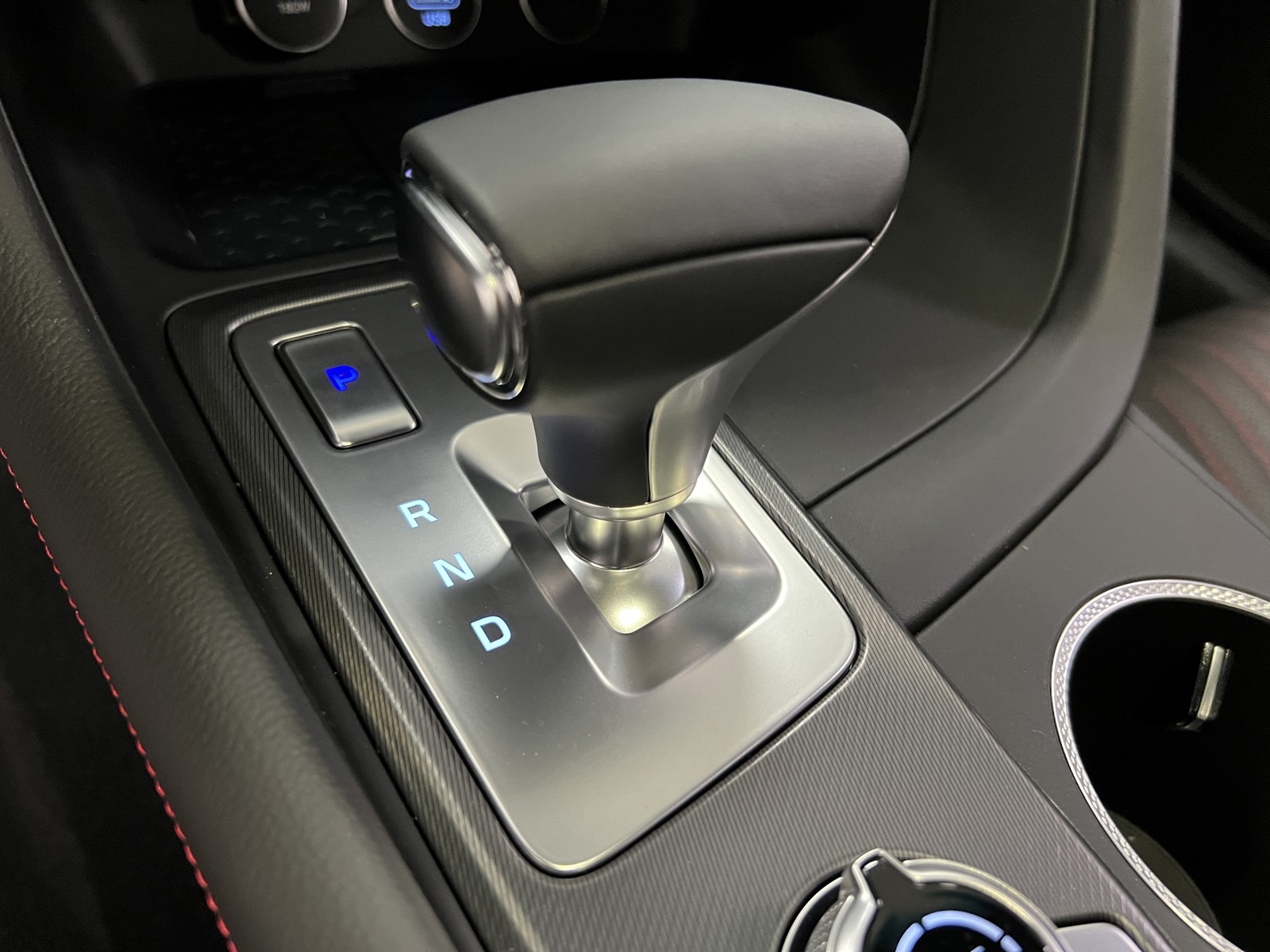 2025 Genesis G70 3.3T Sport Advanced photo 18