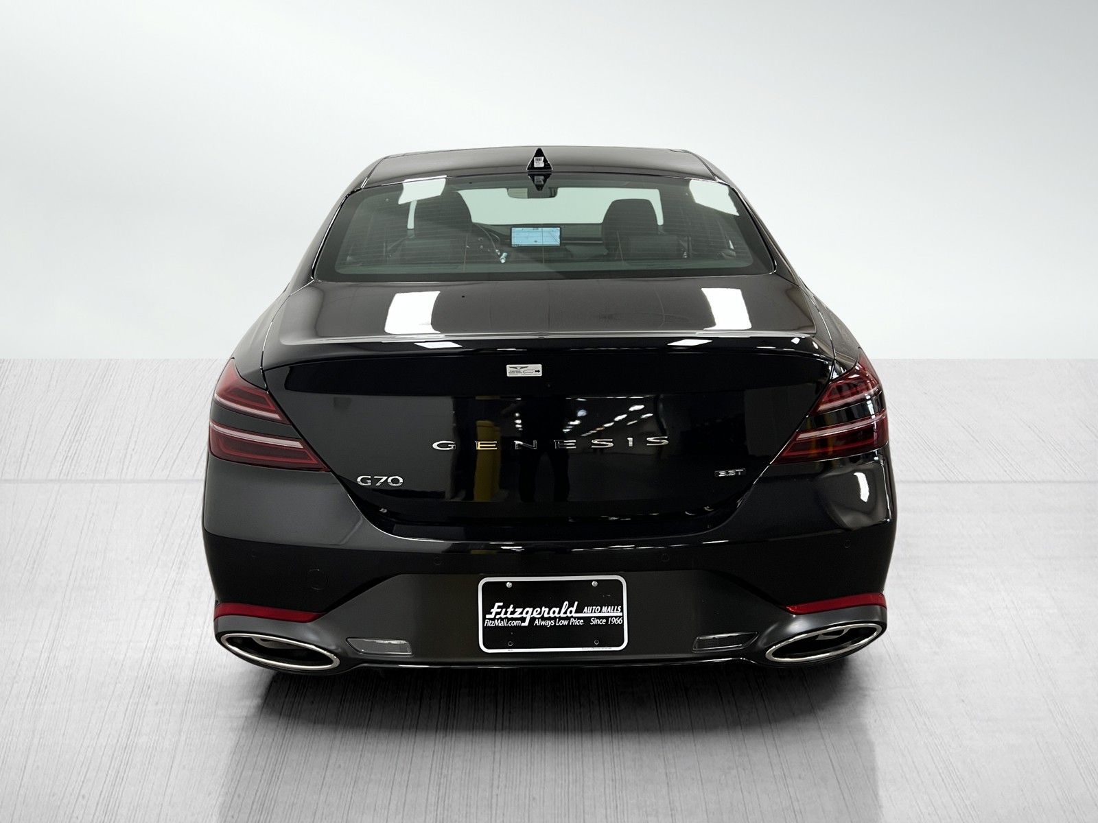 2025 Genesis G70 3.3T Sport Advanced photo 6