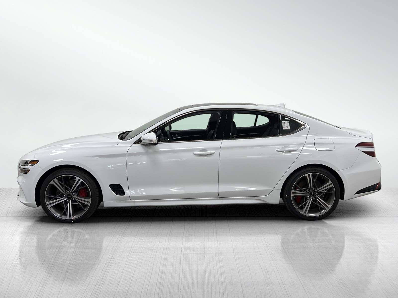 2025 Genesis G70 2.5T Sport Prestige photo 3