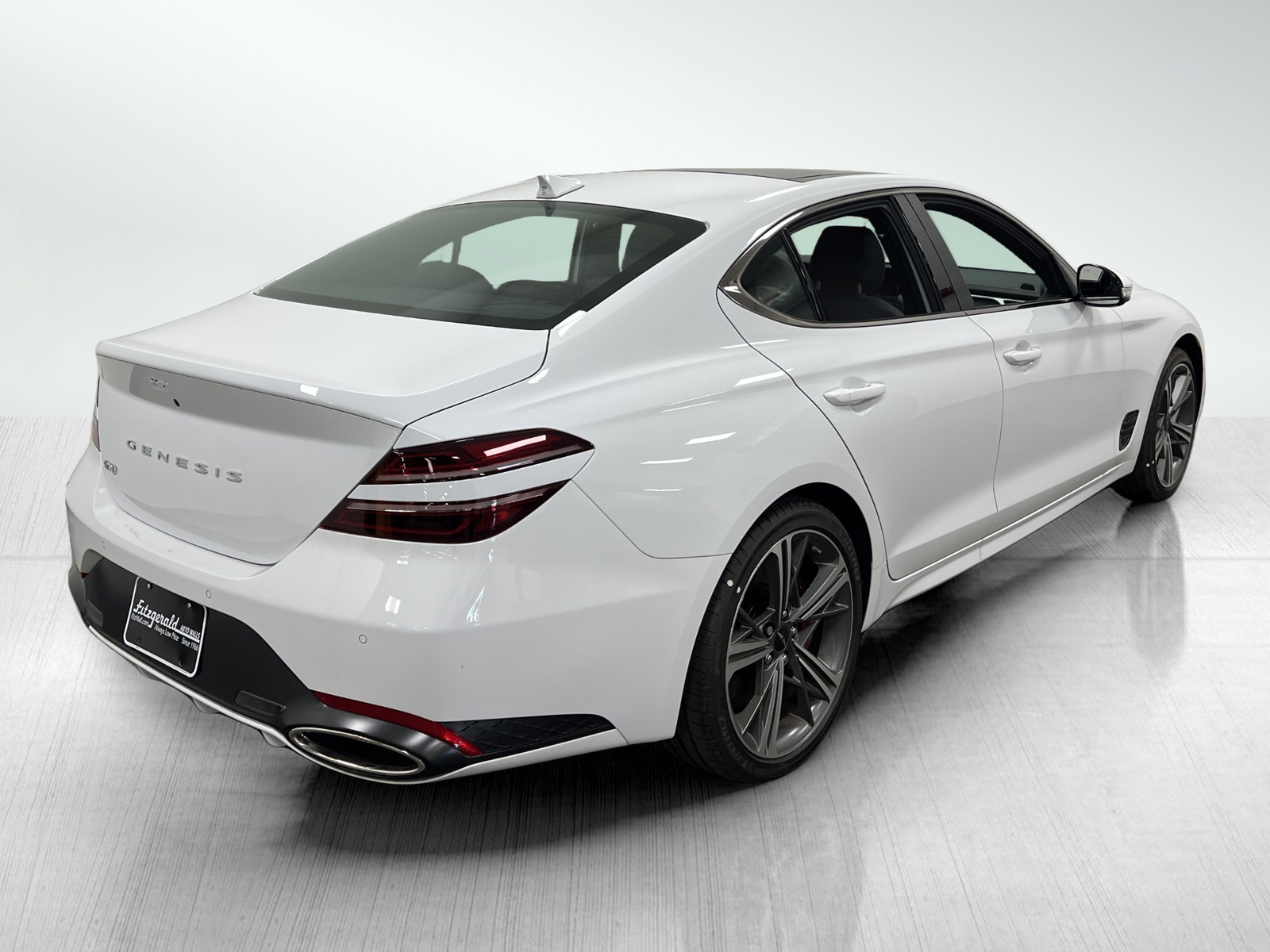2025 Genesis G70 2.5T Sport Prestige photo 7