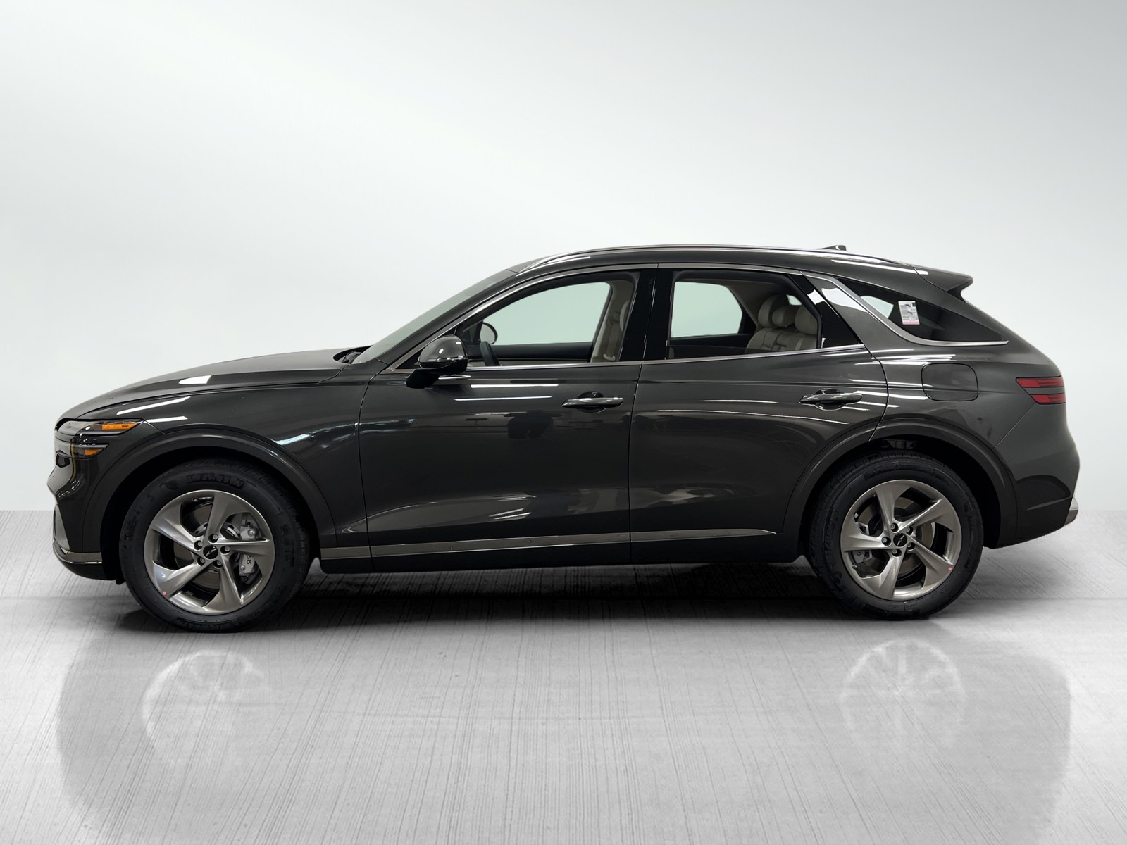 2026 Genesis GV70 2.5T Select photo 3